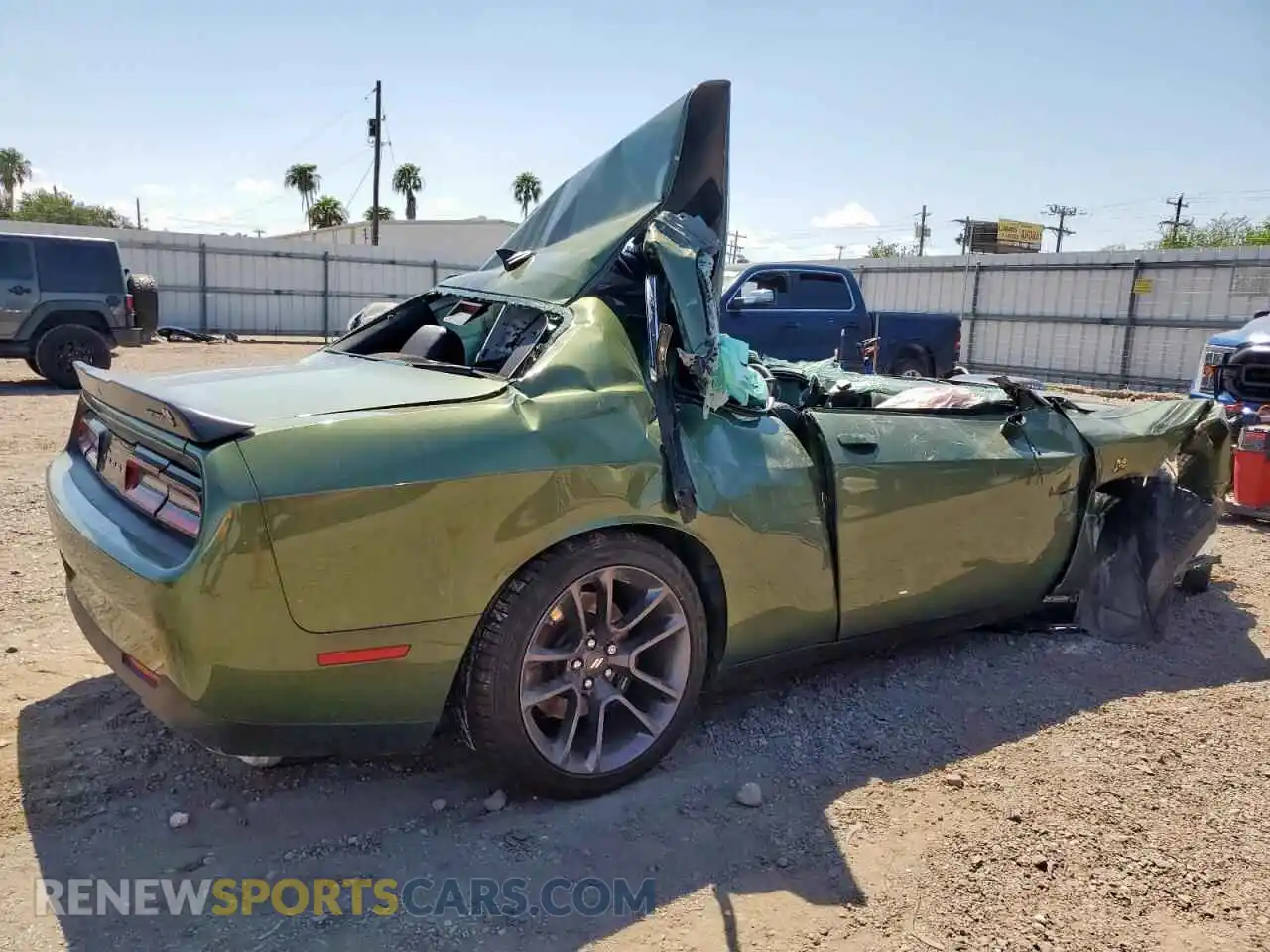 3 Photograph of a damaged car 2C3CDZFJ8NH168644 DODGE CHALLENGER 2022