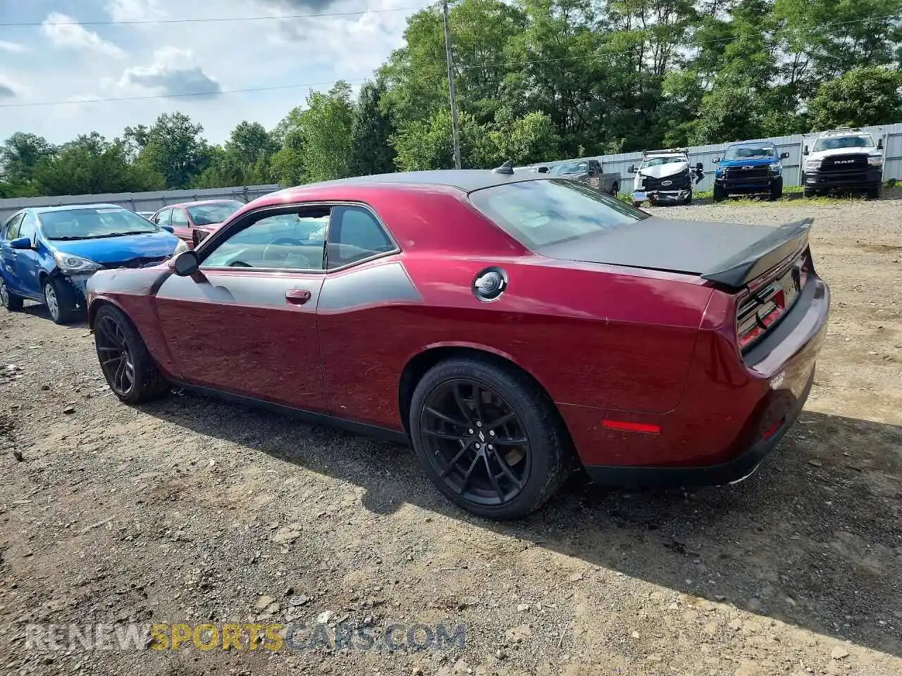 2 Photograph of a damaged car 2C3CDZFJ8NH261003 DODGE CHALLENGER 2022