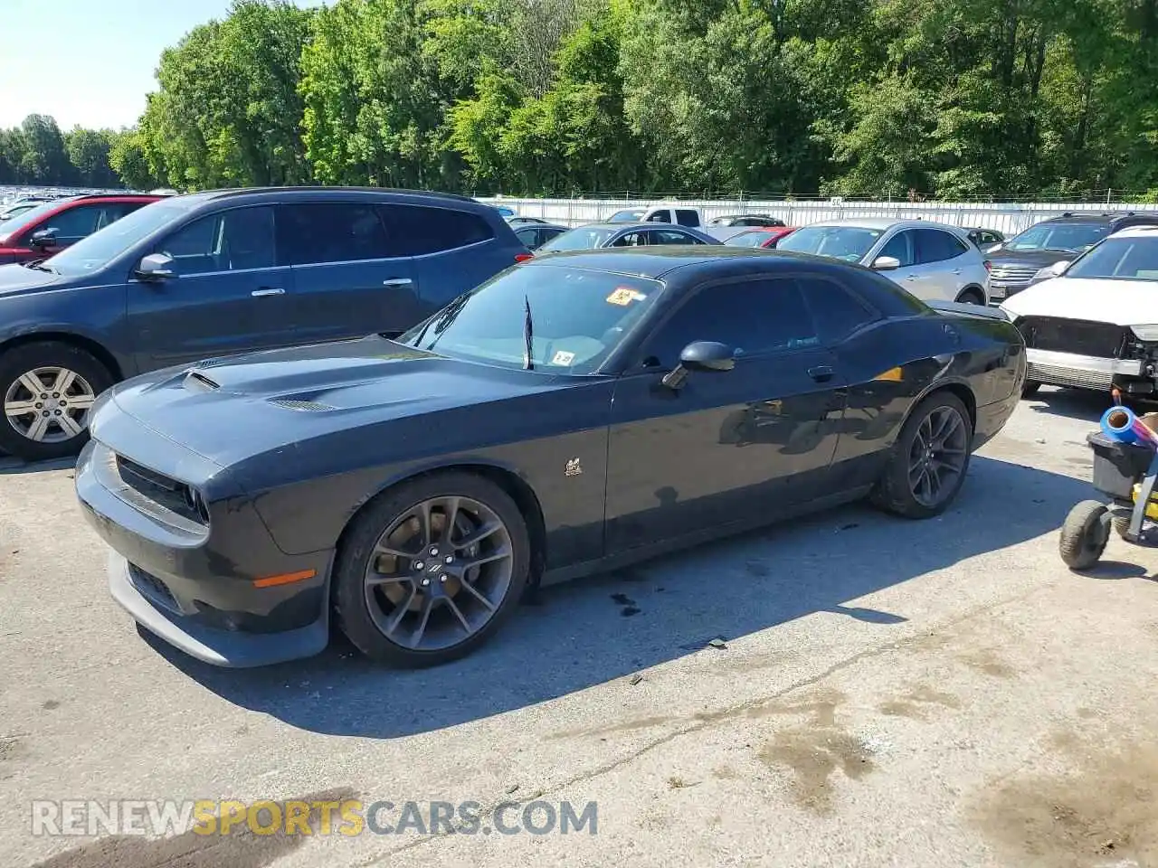 1 Photograph of a damaged car 2C3CDZFJXNH171870 DODGE CHALLENGER 2022