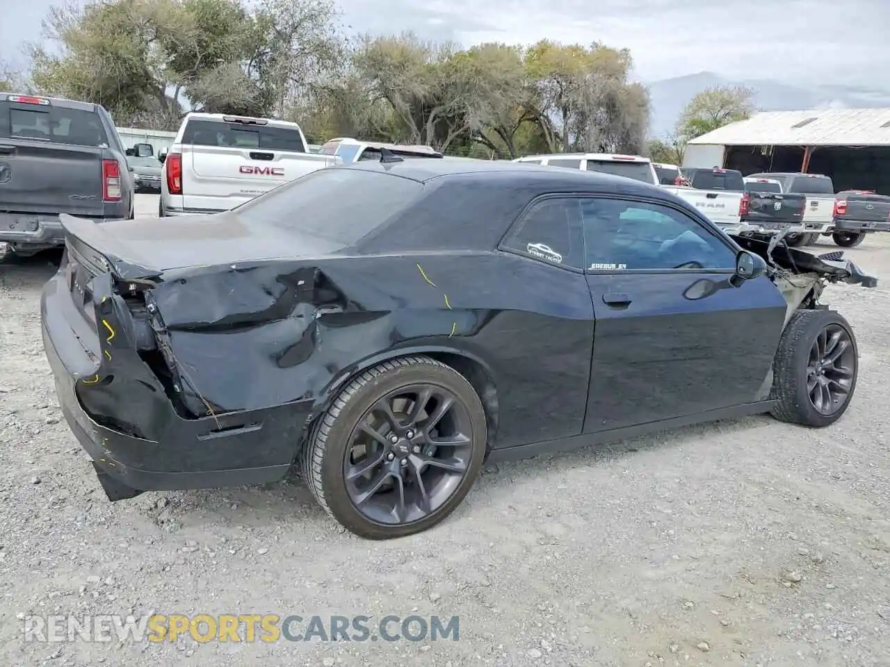 3 Photograph of a damaged car 2C3CDZFJXNH226947 DODGE CHALLENGER 2022