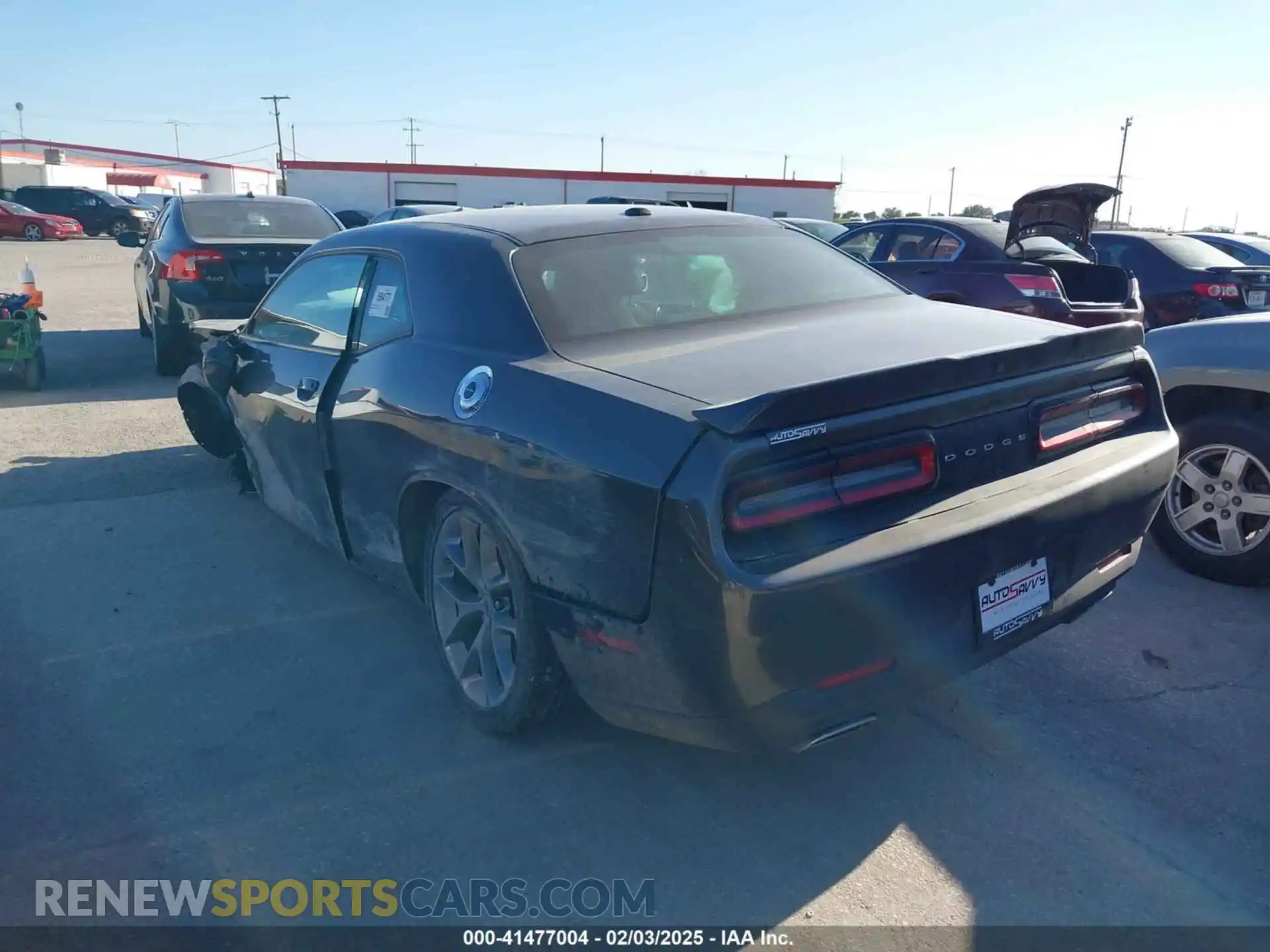 3 Photograph of a damaged car 2C3CDZJG0NH123385 DODGE CHALLENGER 2022
