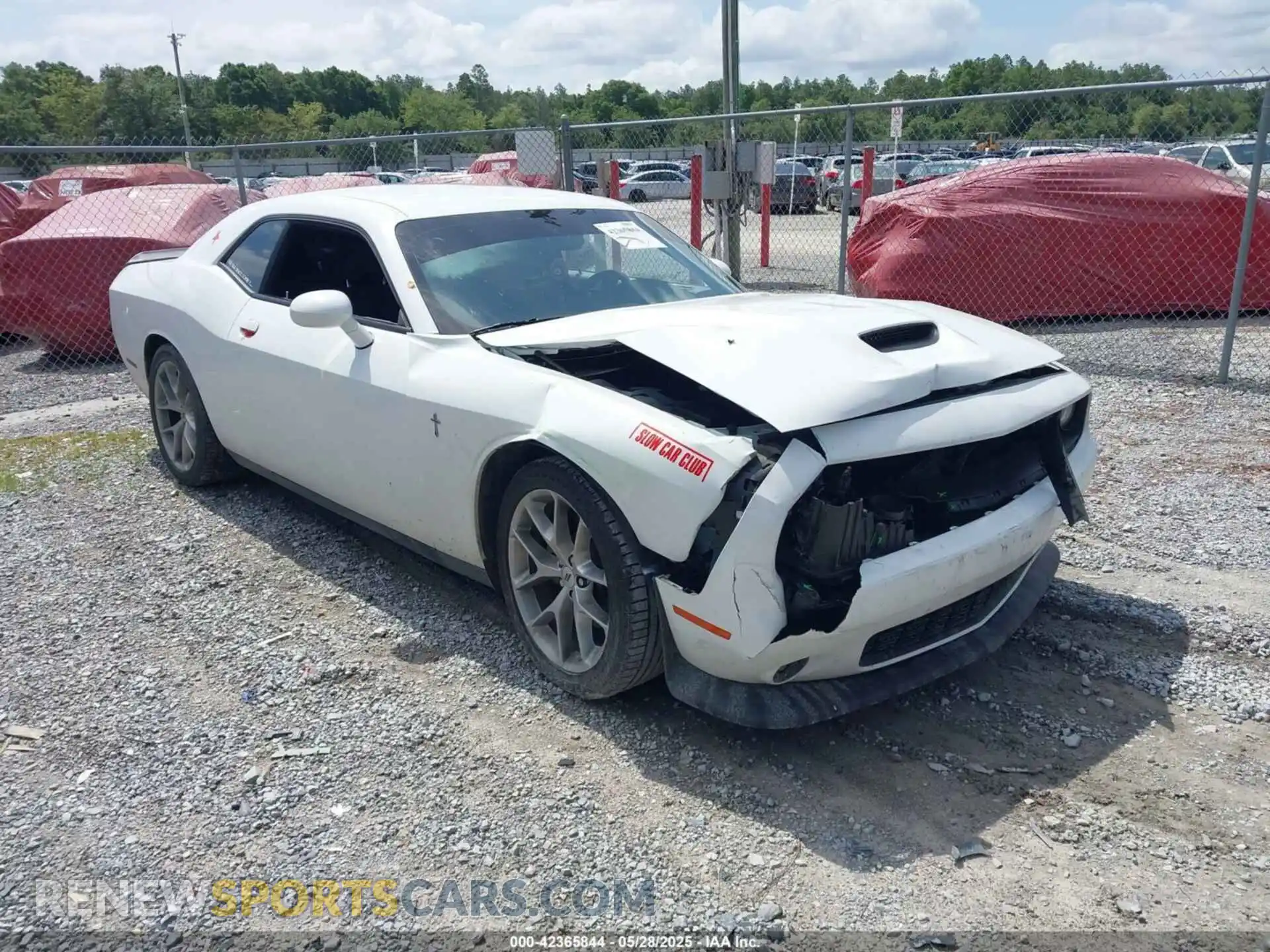 1 Photograph of a damaged car 2C3CDZJG0NH237466 DODGE CHALLENGER 2022
