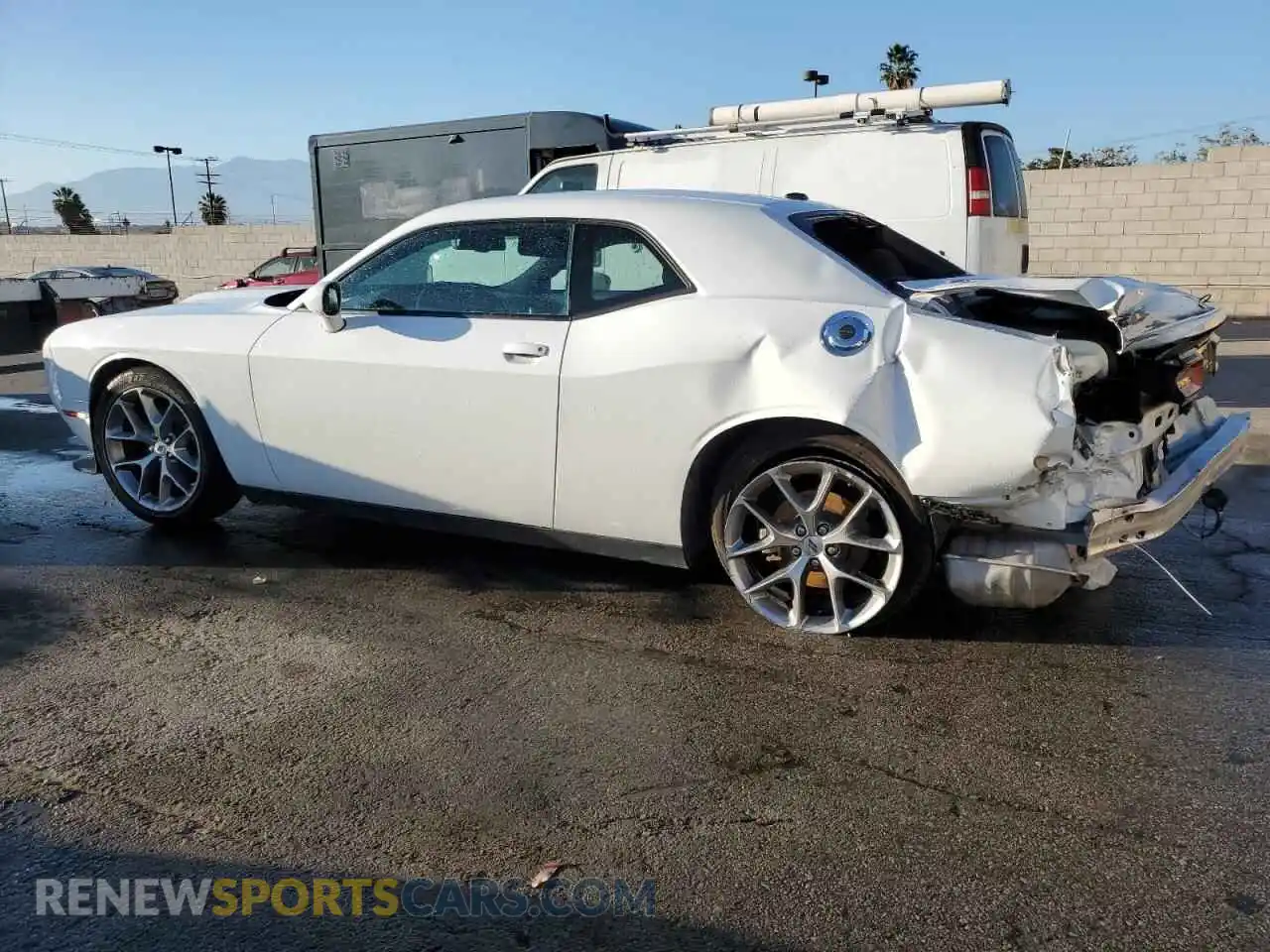 2 Photograph of a damaged car 2C3CDZJG0NH249777 DODGE CHALLENGER 2022