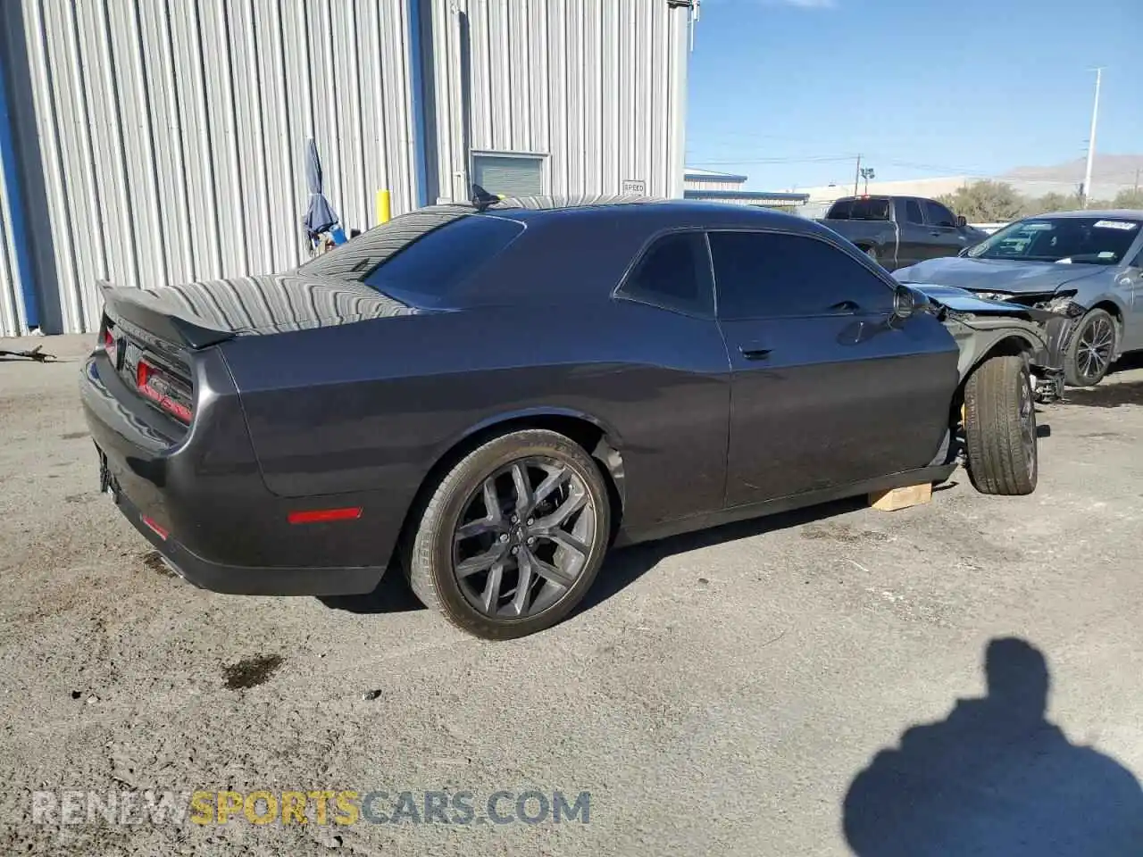 3 Photograph of a damaged car 2C3CDZJG0NH263629 DODGE CHALLENGER 2022