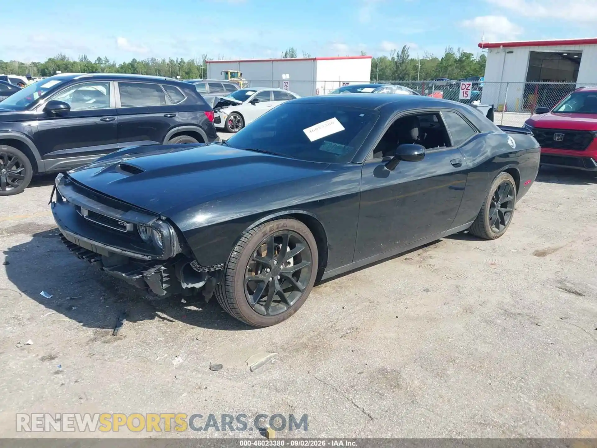 2 Photograph of a damaged car 2C3CDZJG1NH174605 DODGE CHALLENGER 2022