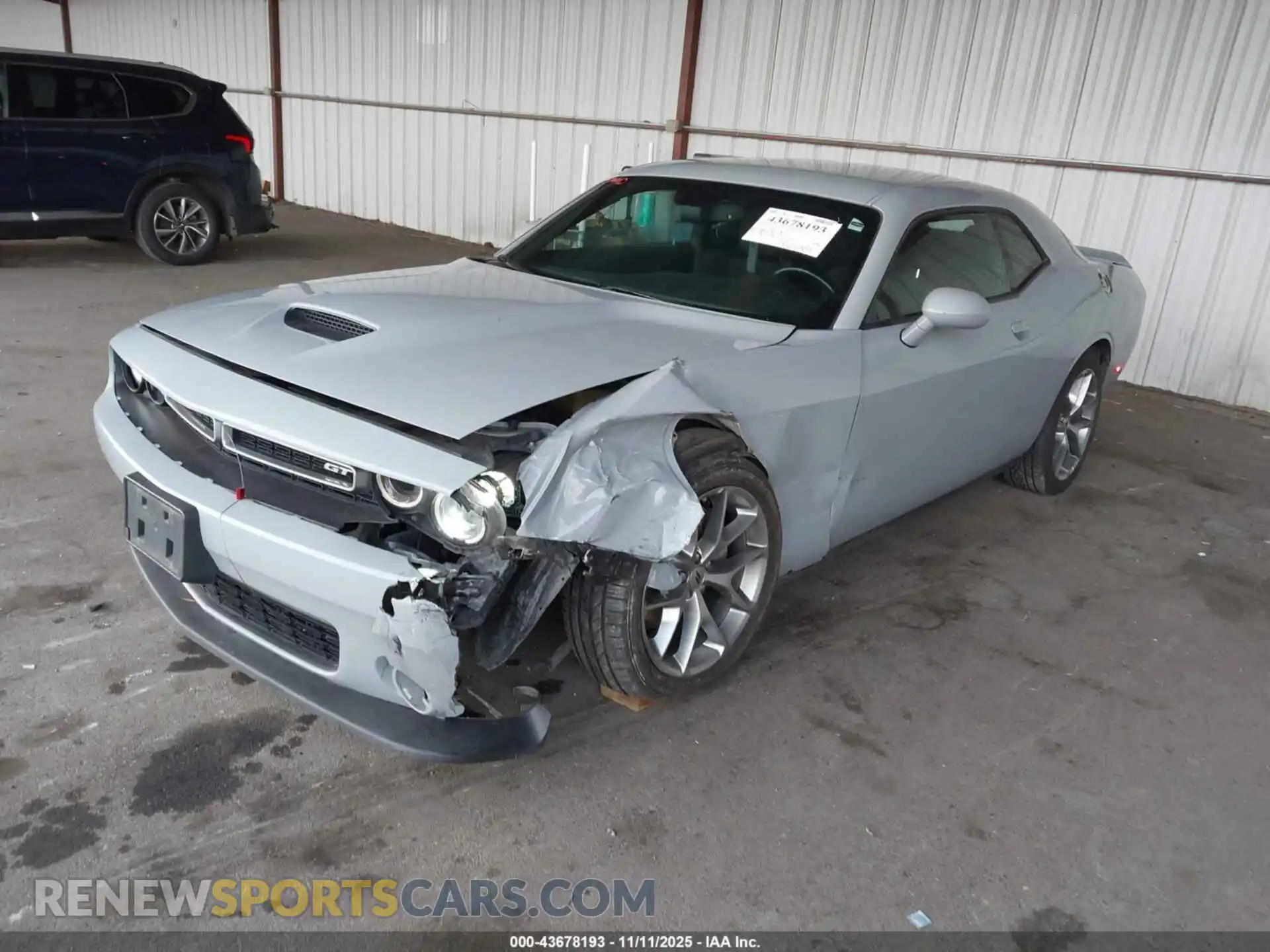 2 Photograph of a damaged car 2C3CDZJG1NH206579 DODGE CHALLENGER 2022