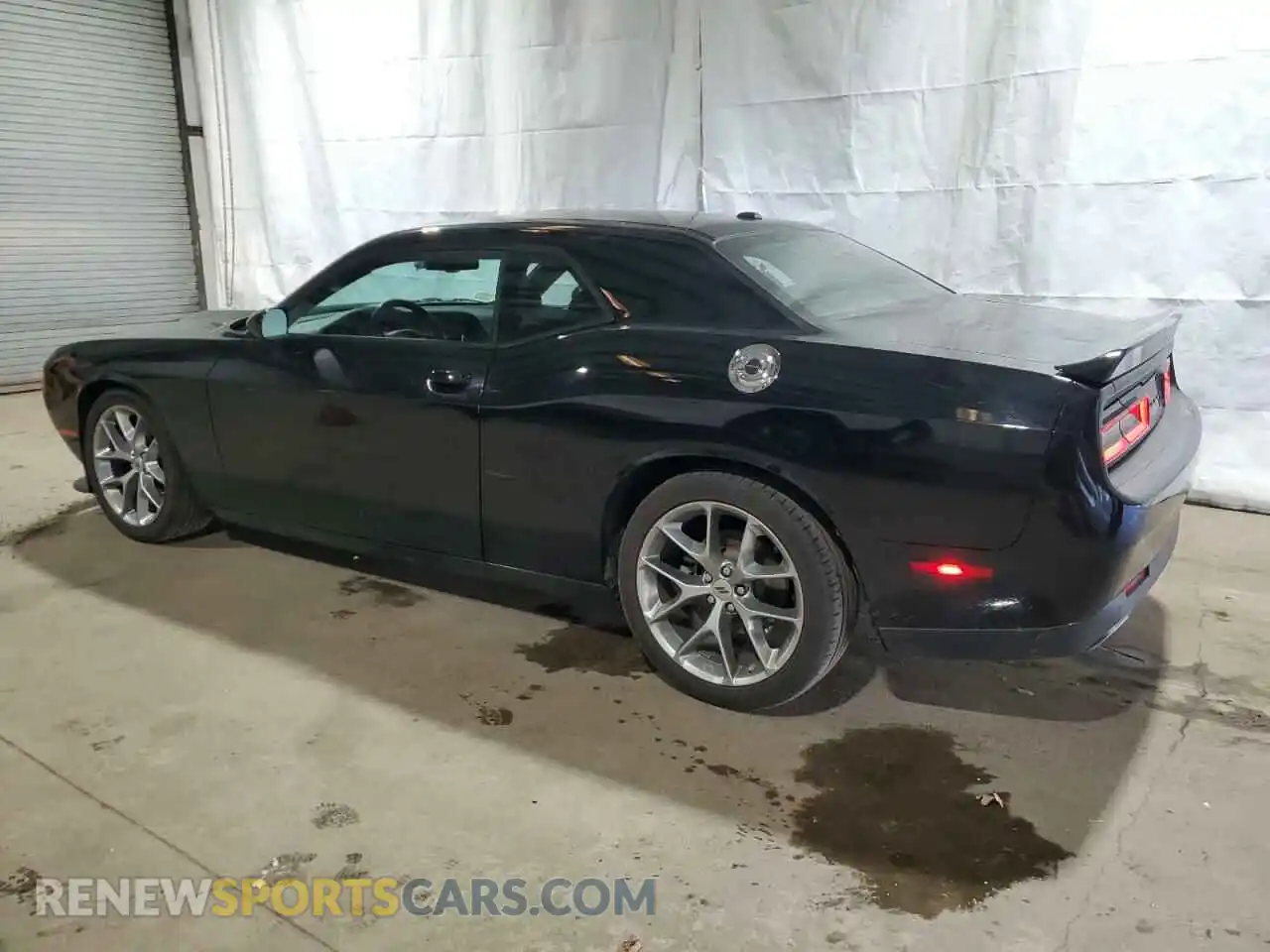 2 Photograph of a damaged car 2C3CDZJG1NH211264 DODGE CHALLENGER 2022