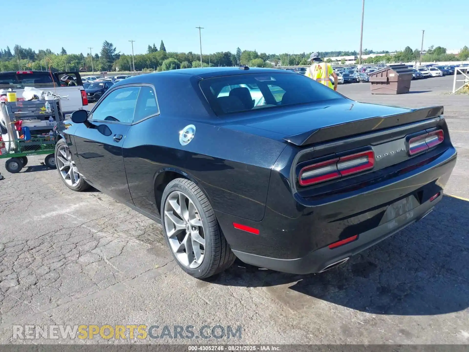 3 Photograph of a damaged car 2C3CDZJG1NH211376 DODGE CHALLENGER 2022