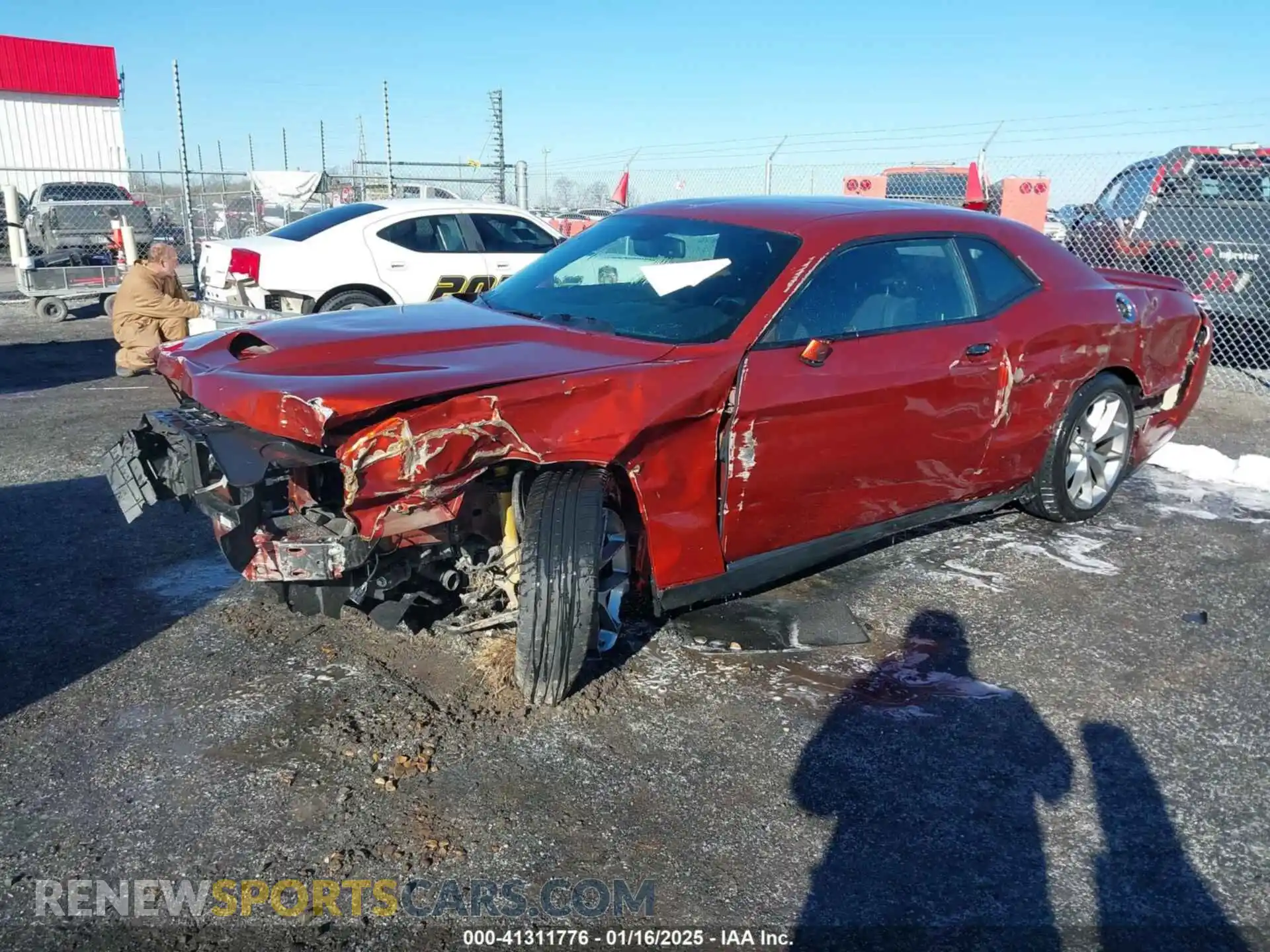 2 Photograph of a damaged car 2C3CDZJG1NH247083 DODGE CHALLENGER 2022