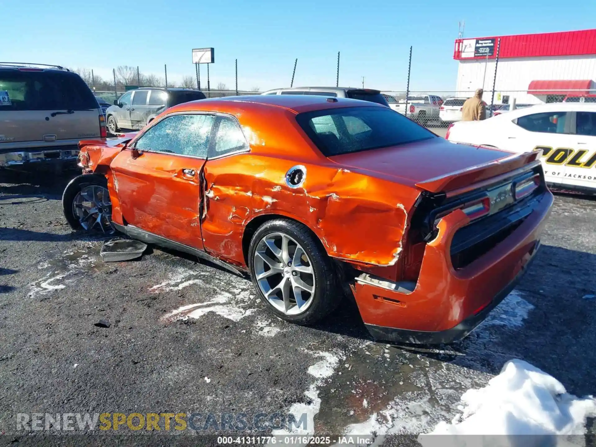 3 Photograph of a damaged car 2C3CDZJG1NH247083 DODGE CHALLENGER 2022