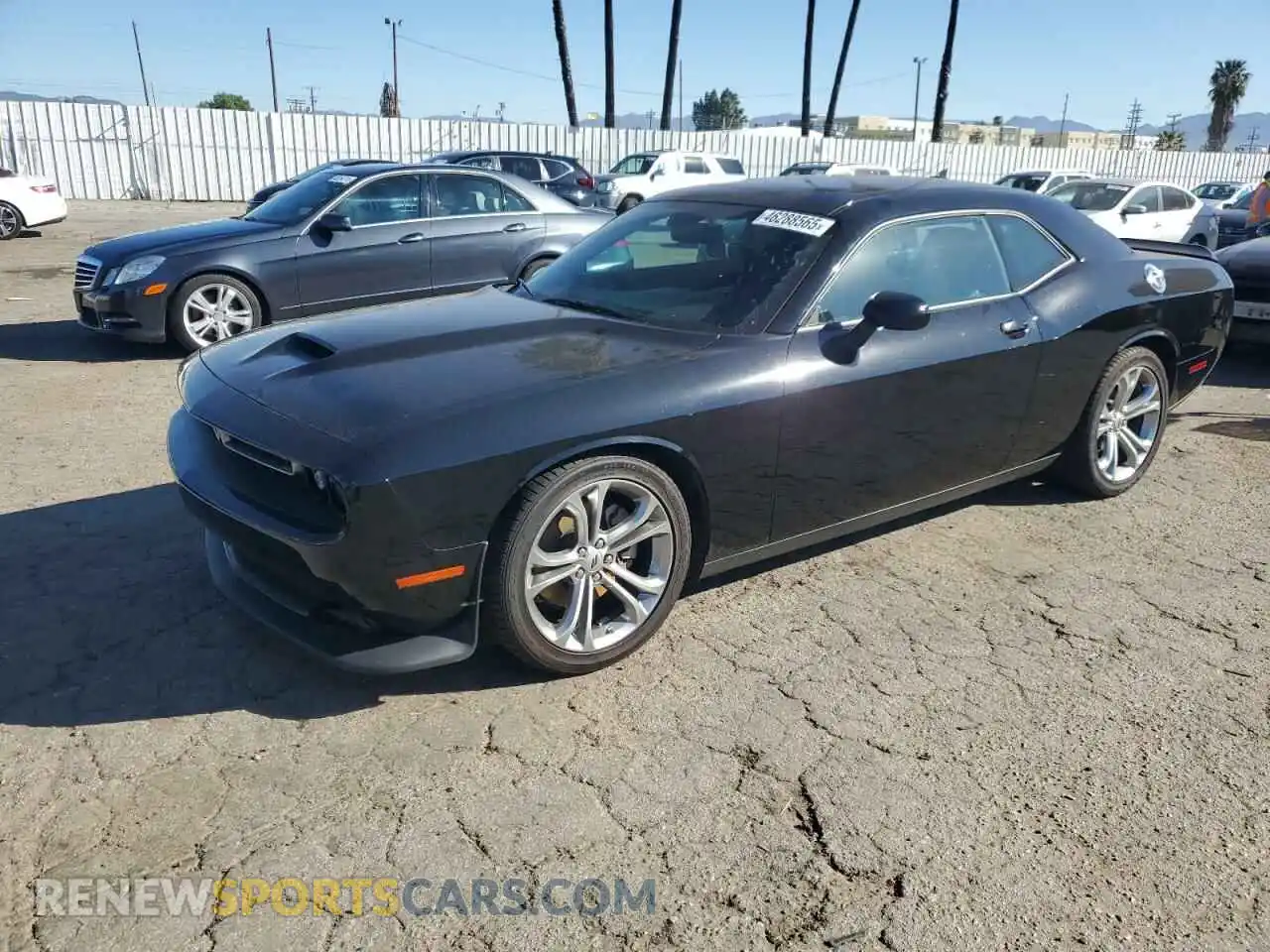 1 Photograph of a damaged car 2C3CDZJG2NH206753 DODGE CHALLENGER 2022