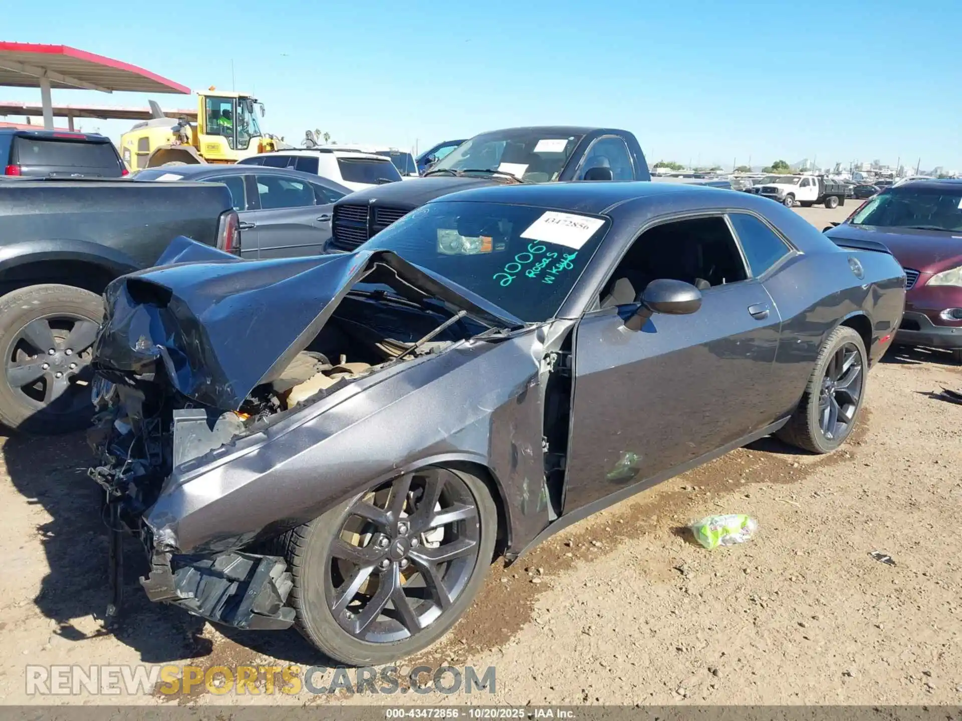2 Photograph of a damaged car 2C3CDZJG2NH215601 DODGE CHALLENGER 2022