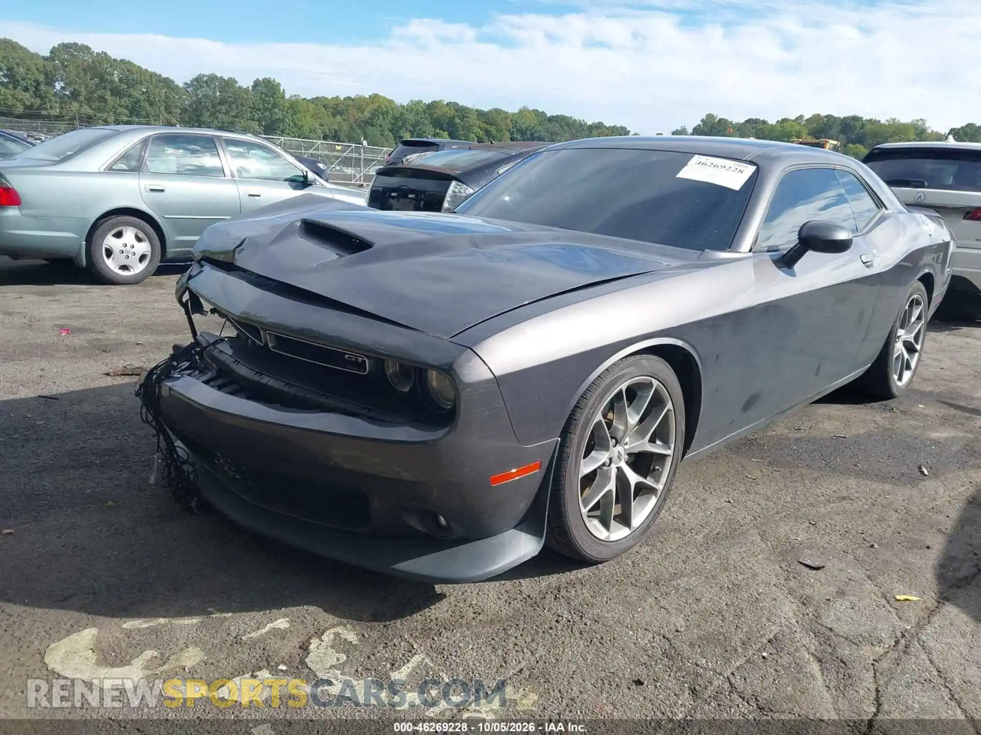 2 Photograph of a damaged car 2C3CDZJG2NH230020 DODGE CHALLENGER 2022