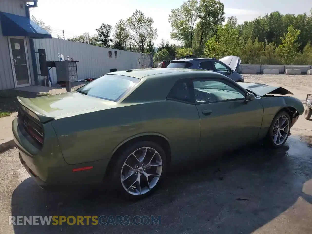 3 Photograph of a damaged car 2C3CDZJG2NH230096 DODGE CHALLENGER 2022