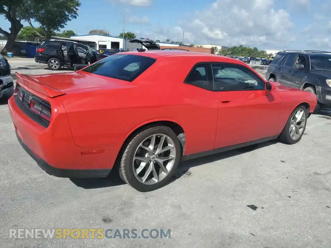 3 Photograph of a damaged car 2C3CDZJG2NH265382 DODGE CHALLENGER 2022