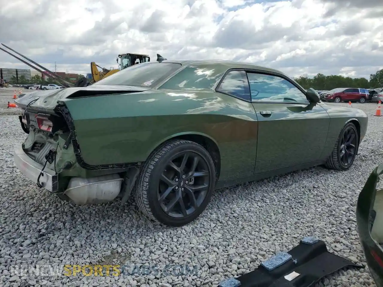 3 Photograph of a damaged car 2C3CDZJG3NH105768 DODGE CHALLENGER 2022