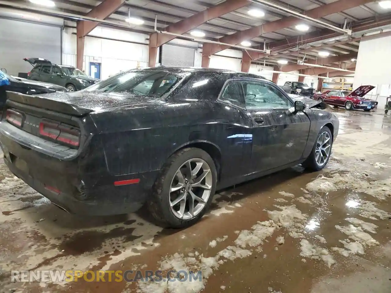 3 Photograph of a damaged car 2C3CDZJG3NH124689 DODGE CHALLENGER 2022