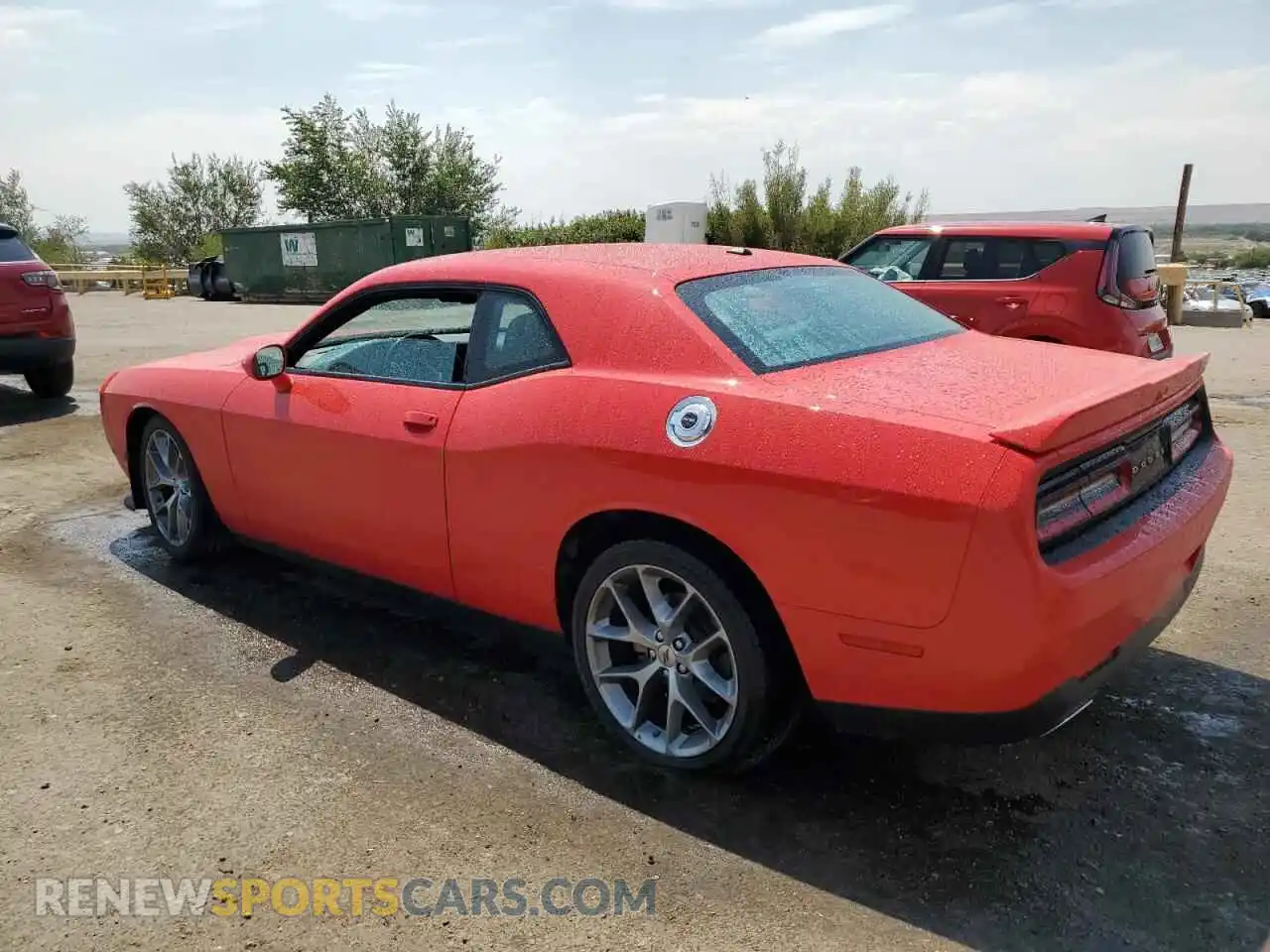 2 Photograph of a damaged car 2C3CDZJG3NH211265 DODGE CHALLENGER 2022