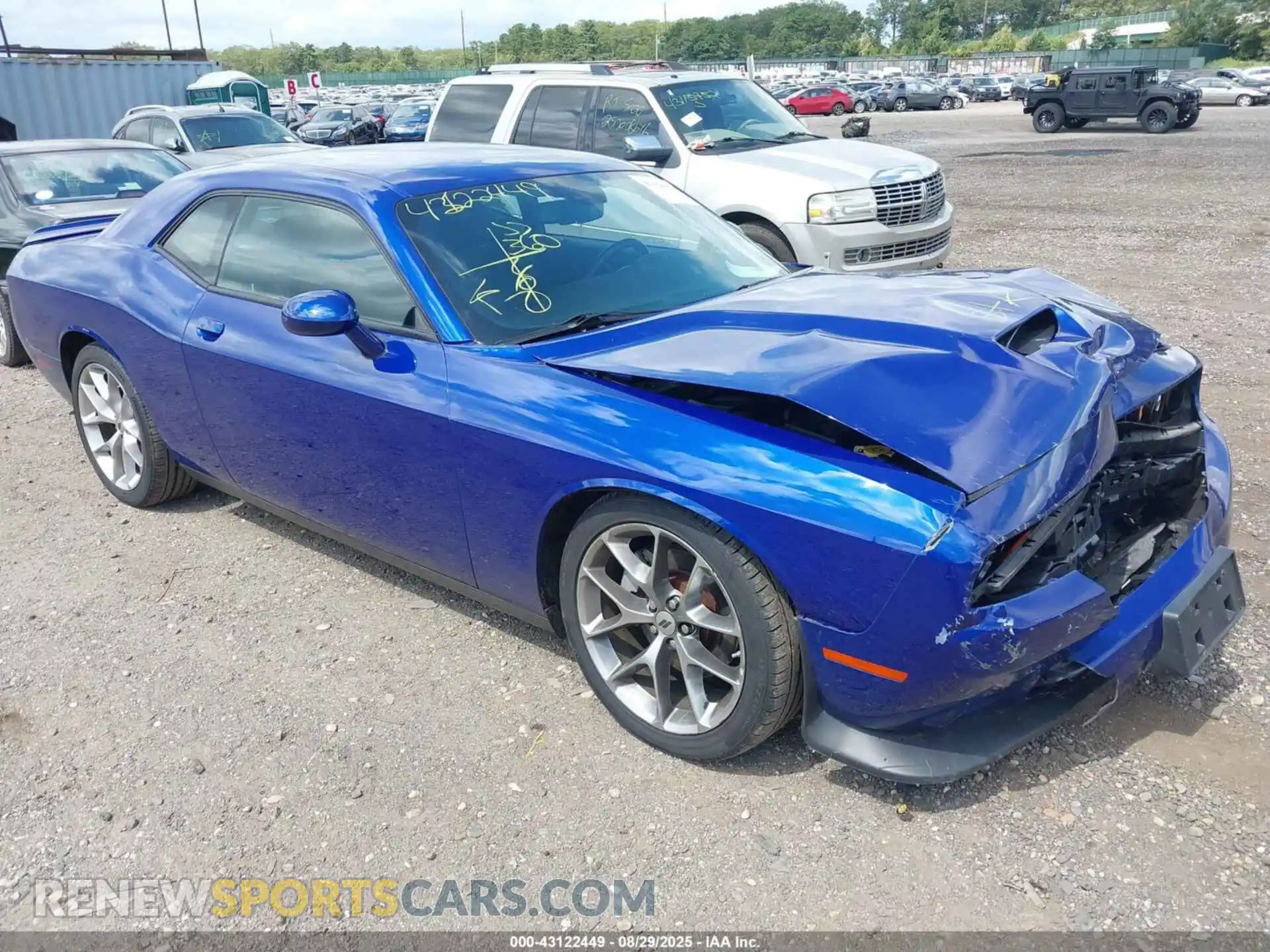 1 Photograph of a damaged car 2C3CDZJG3NH211458 DODGE CHALLENGER 2022