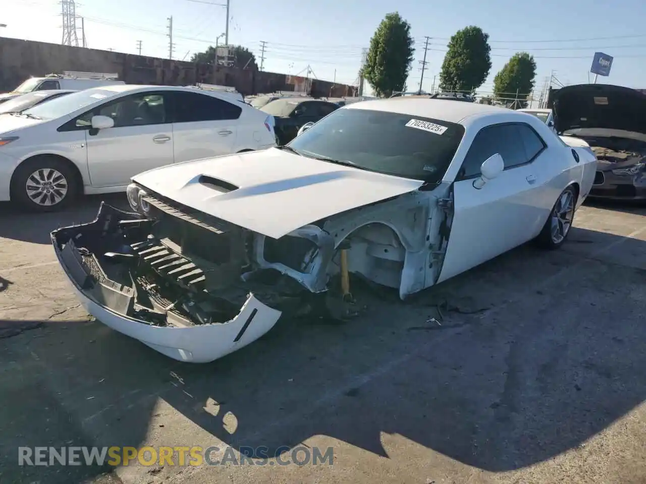 1 Photograph of a damaged car 2C3CDZJG3NH260207 DODGE CHALLENGER 2022