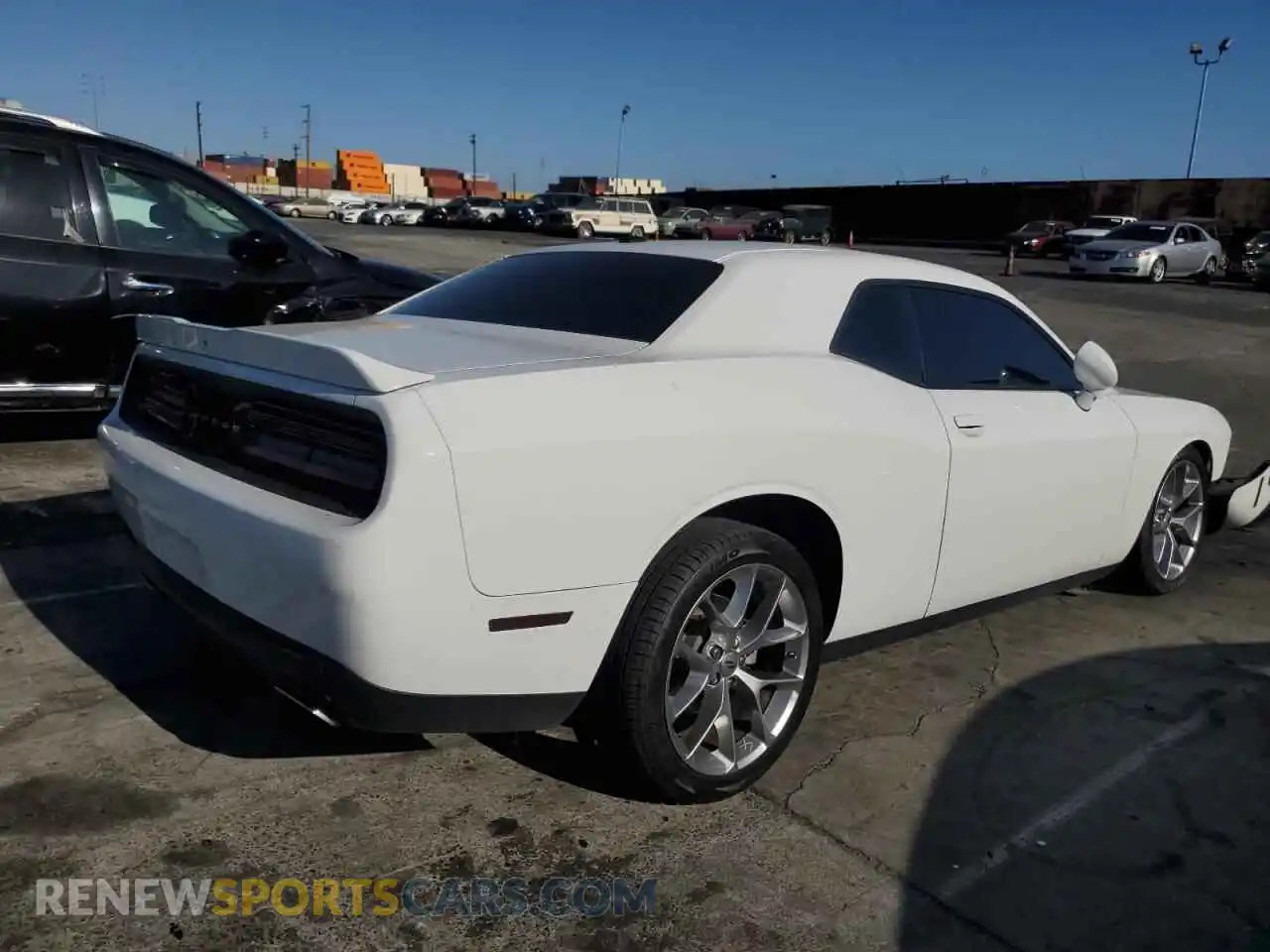 3 Photograph of a damaged car 2C3CDZJG3NH260207 DODGE CHALLENGER 2022