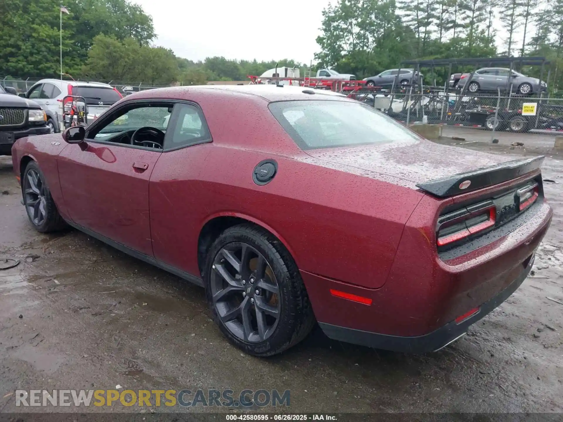 3 Photograph of a damaged car 2C3CDZJG3NH260725 DODGE CHALLENGER 2022