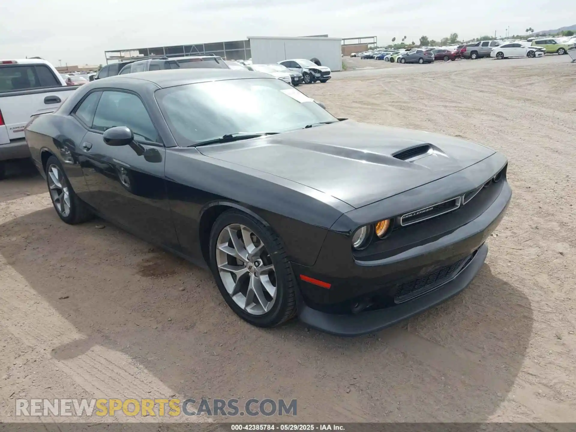 1 Photograph of a damaged car 2C3CDZJG4NH214742 DODGE CHALLENGER 2022