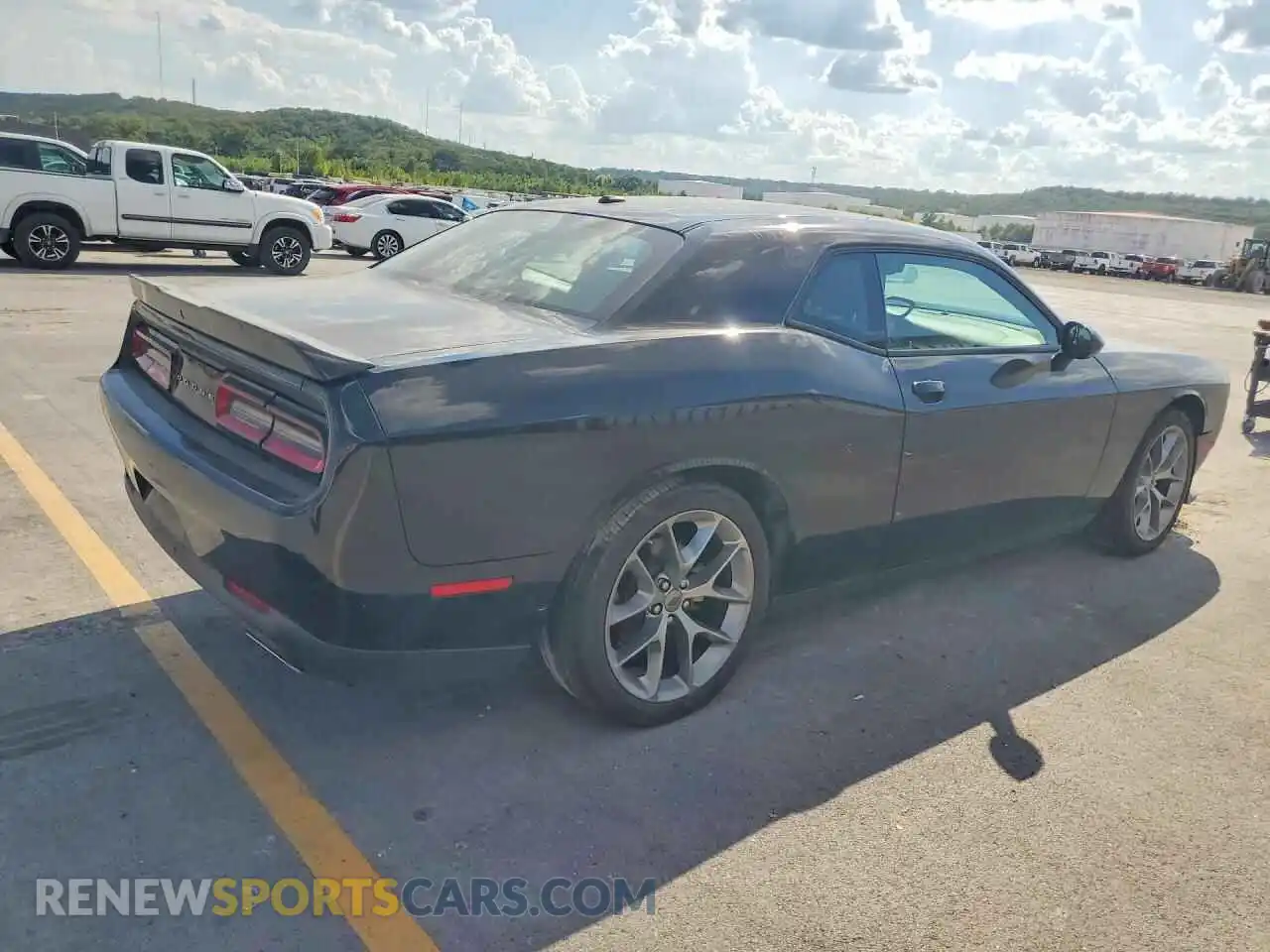3 Photograph of a damaged car 2C3CDZJG5NH159895 DODGE CHALLENGER 2022
