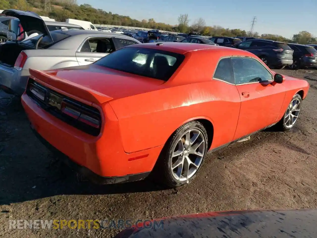 3 Photograph of a damaged car 2C3CDZJG5NH211462 DODGE CHALLENGER 2022