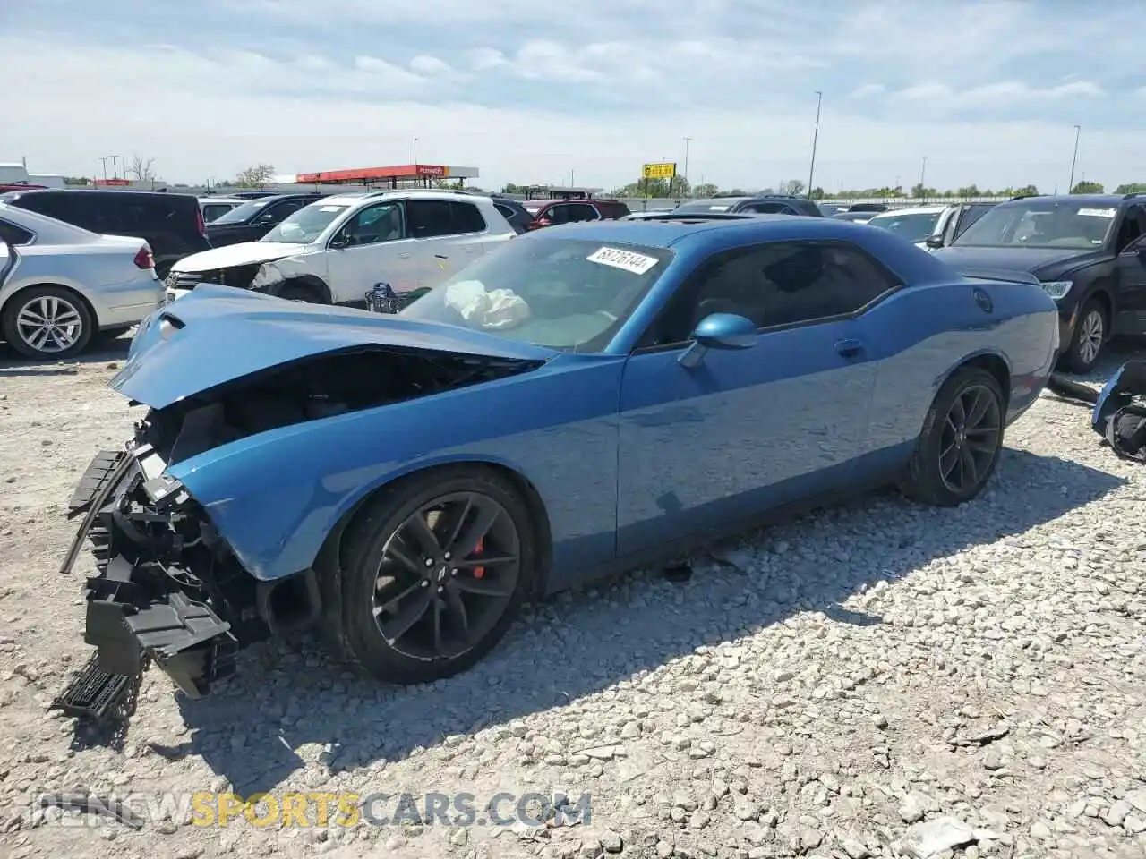 1 Photograph of a damaged car 2C3CDZJG5NH211994 DODGE CHALLENGER 2022