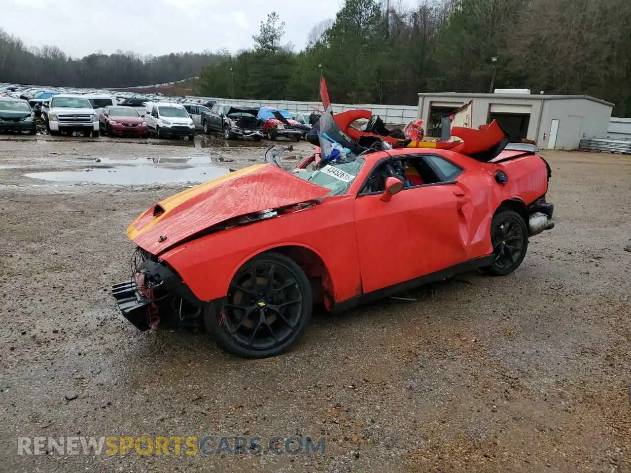 1 Photograph of a damaged car 2C3CDZJG5NH247345 DODGE CHALLENGER 2022