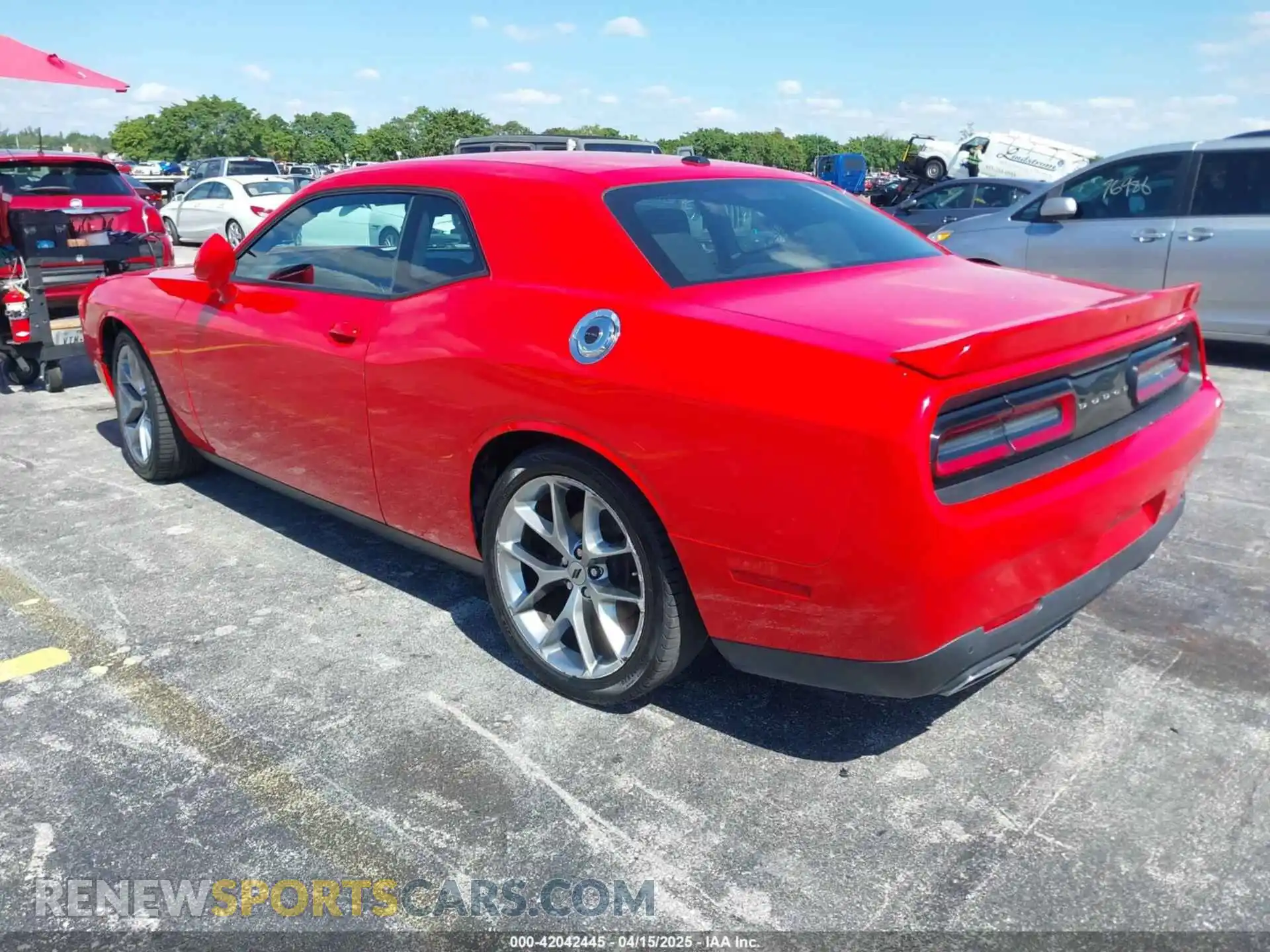 3 Photograph of a damaged car 2C3CDZJG5NH249578 DODGE CHALLENGER 2022