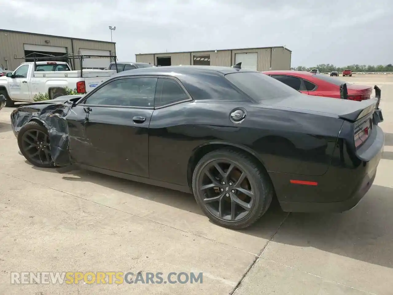 2 Photograph of a damaged car 2C3CDZJG6NH109488 DODGE CHALLENGER 2022