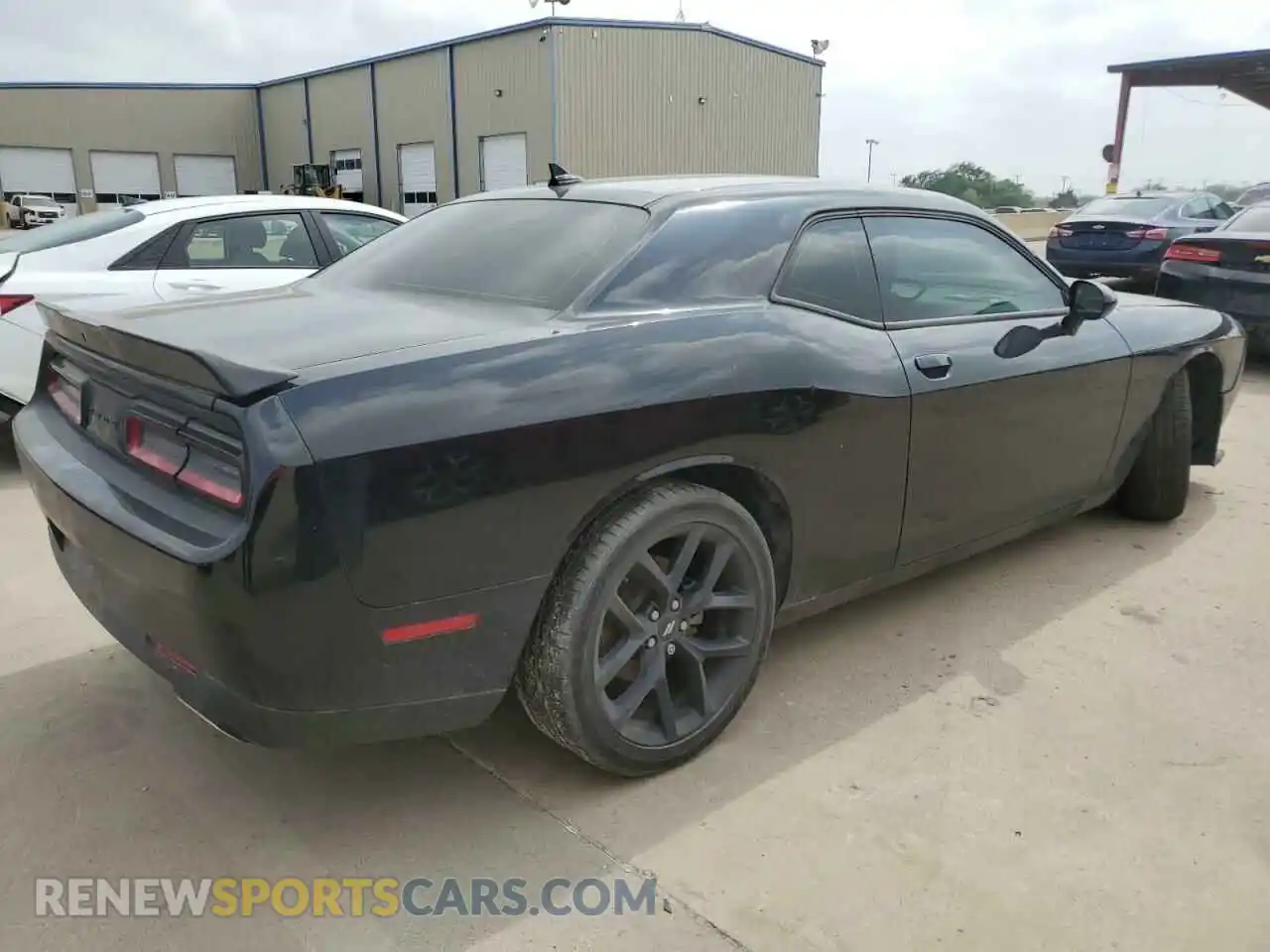 3 Photograph of a damaged car 2C3CDZJG6NH109488 DODGE CHALLENGER 2022