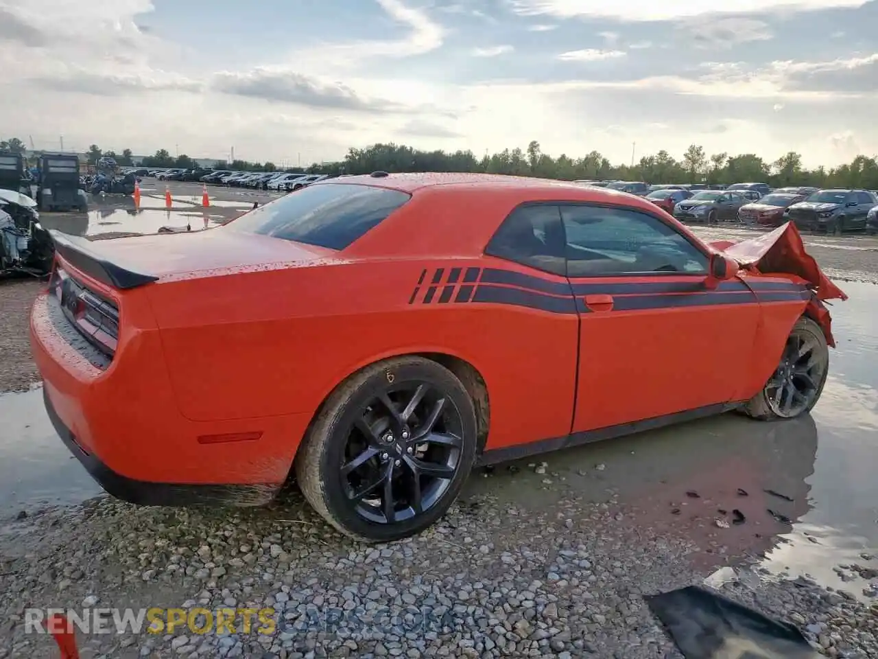 3 Photograph of a damaged car 2C3CDZJG6NH223359 DODGE CHALLENGER 2022