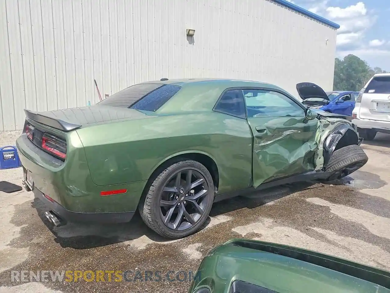 3 Photograph of a damaged car 2C3CDZJG7NH108687 DODGE CHALLENGER 2022
