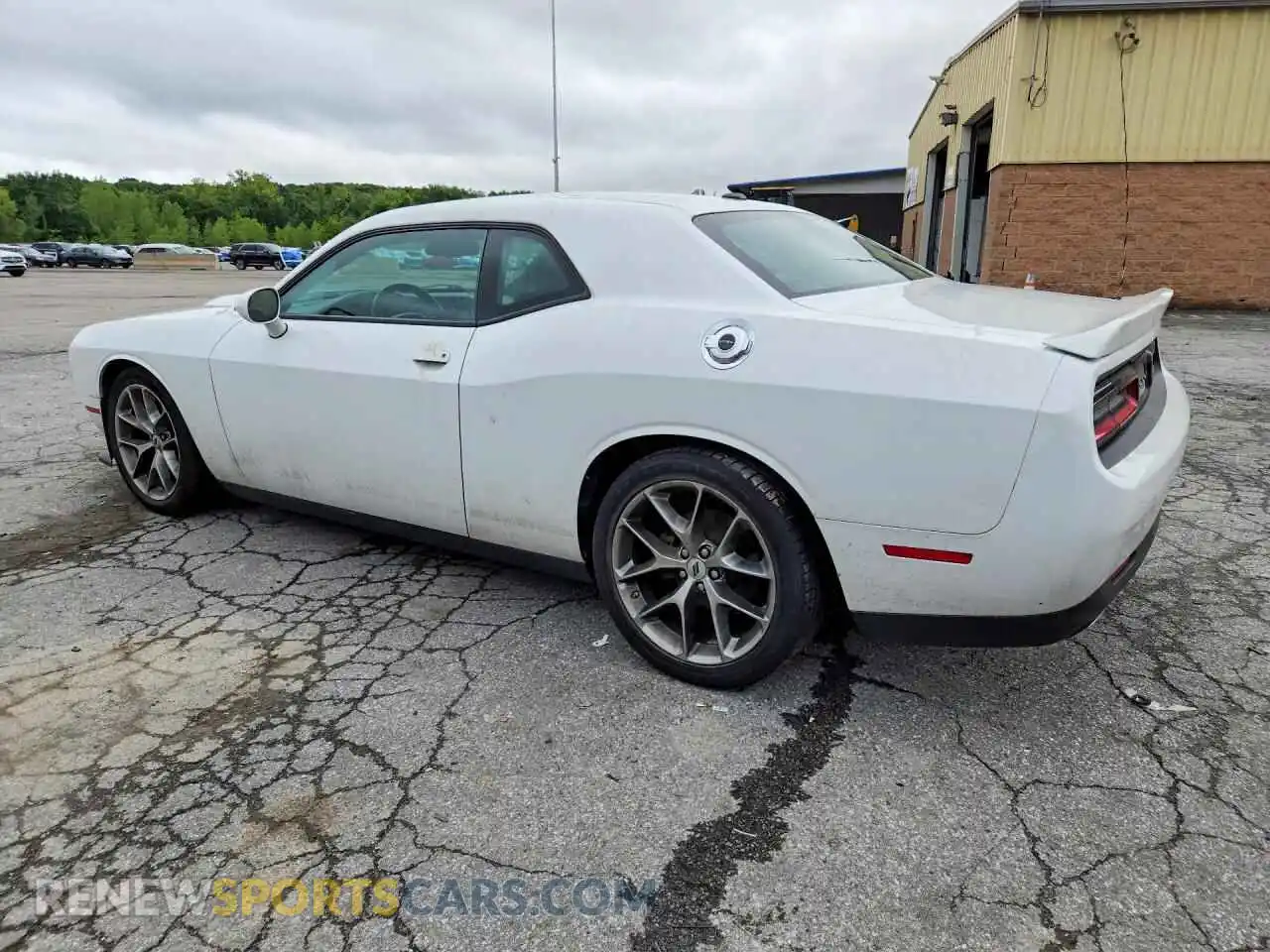 2 Photograph of a damaged car 2C3CDZJG7NH257794 DODGE CHALLENGER 2022