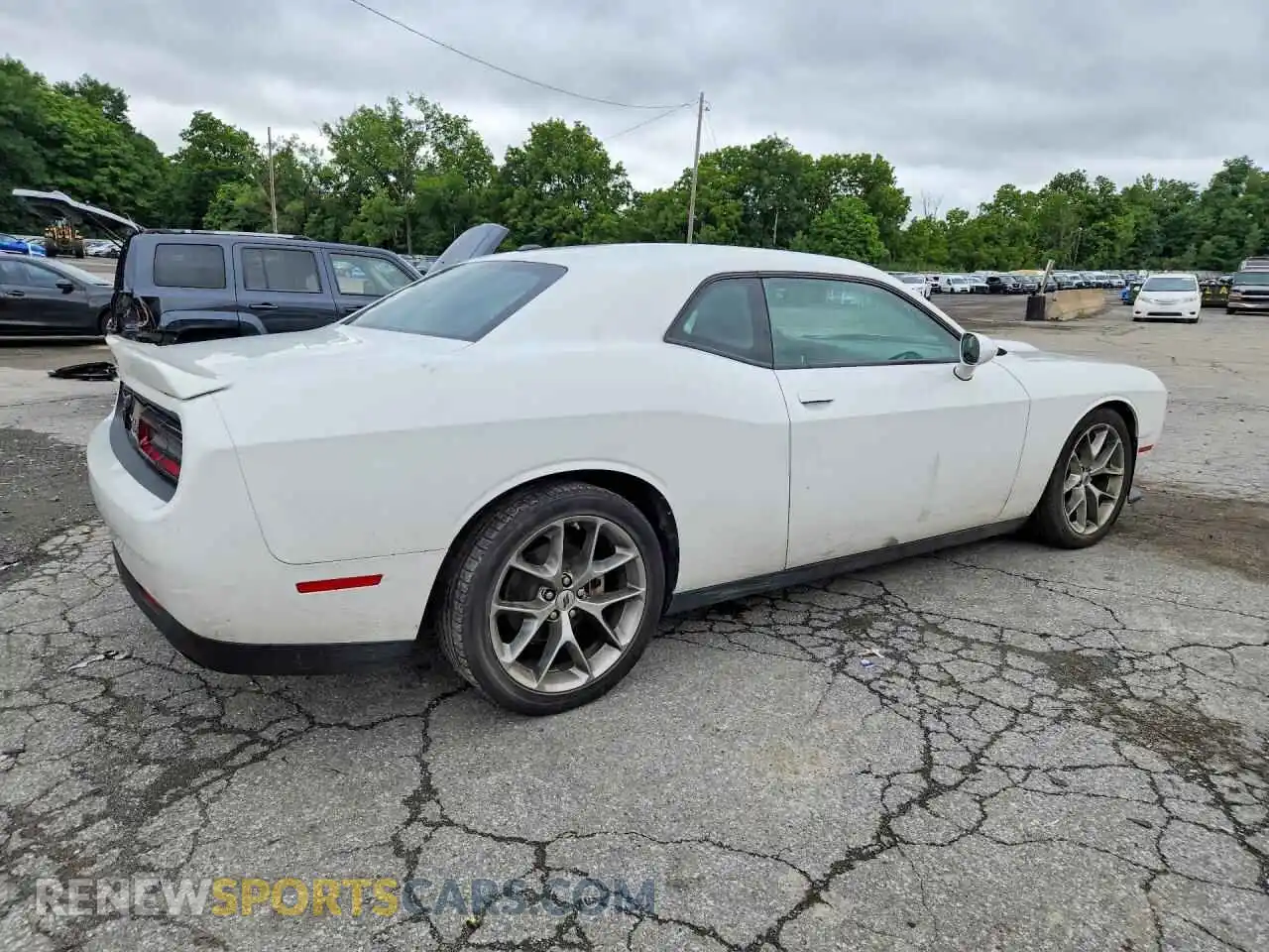 3 Photograph of a damaged car 2C3CDZJG7NH257794 DODGE CHALLENGER 2022