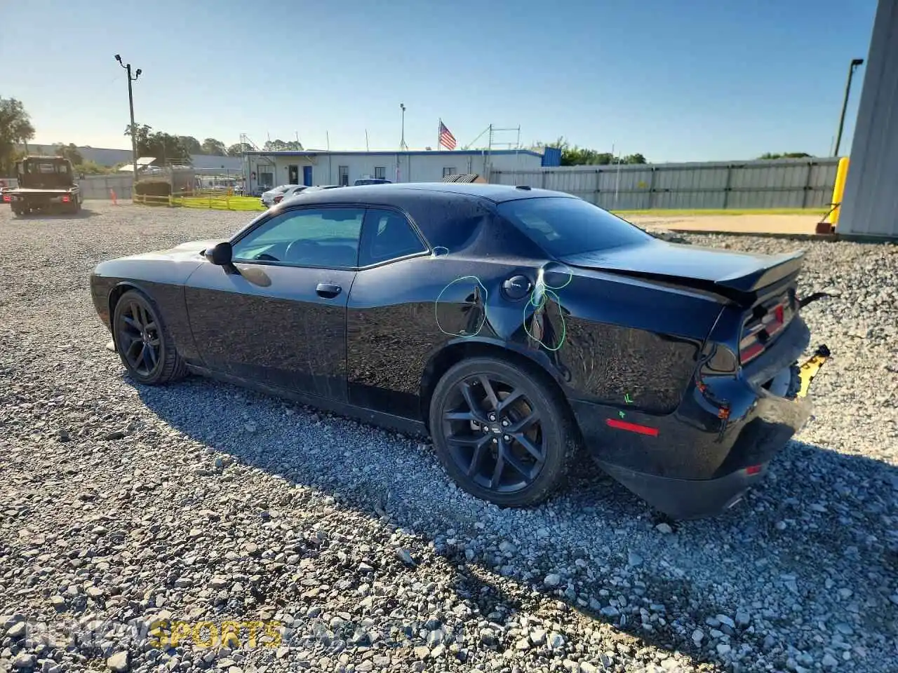 2 Photograph of a damaged car 2C3CDZJG8NH182247 DODGE CHALLENGER 2022