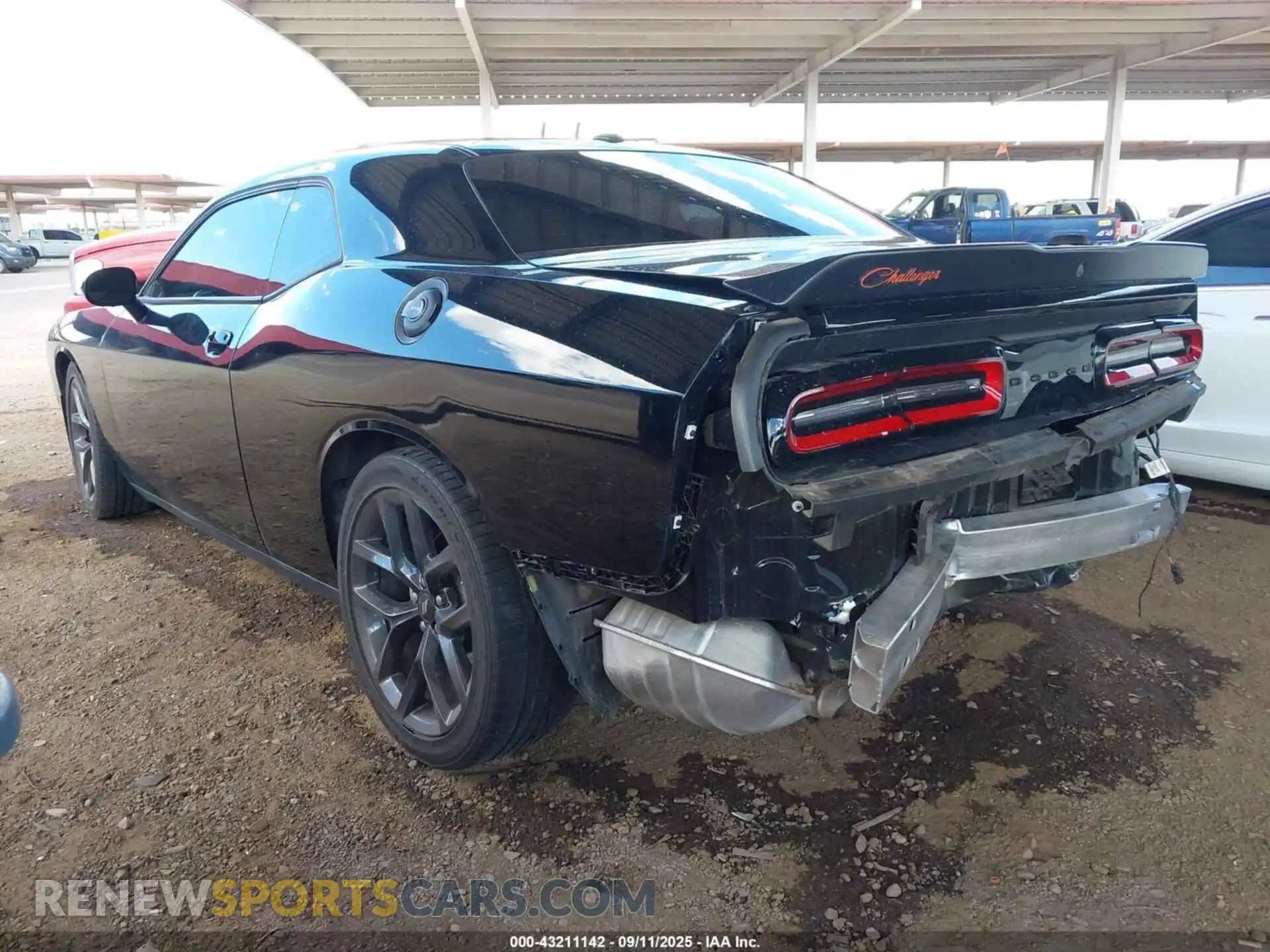 3 Photograph of a damaged car 2C3CDZJG9NH210864 DODGE CHALLENGER 2022