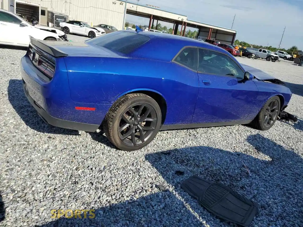3 Photograph of a damaged car 2C3CDZJGXNH113284 DODGE CHALLENGER 2022