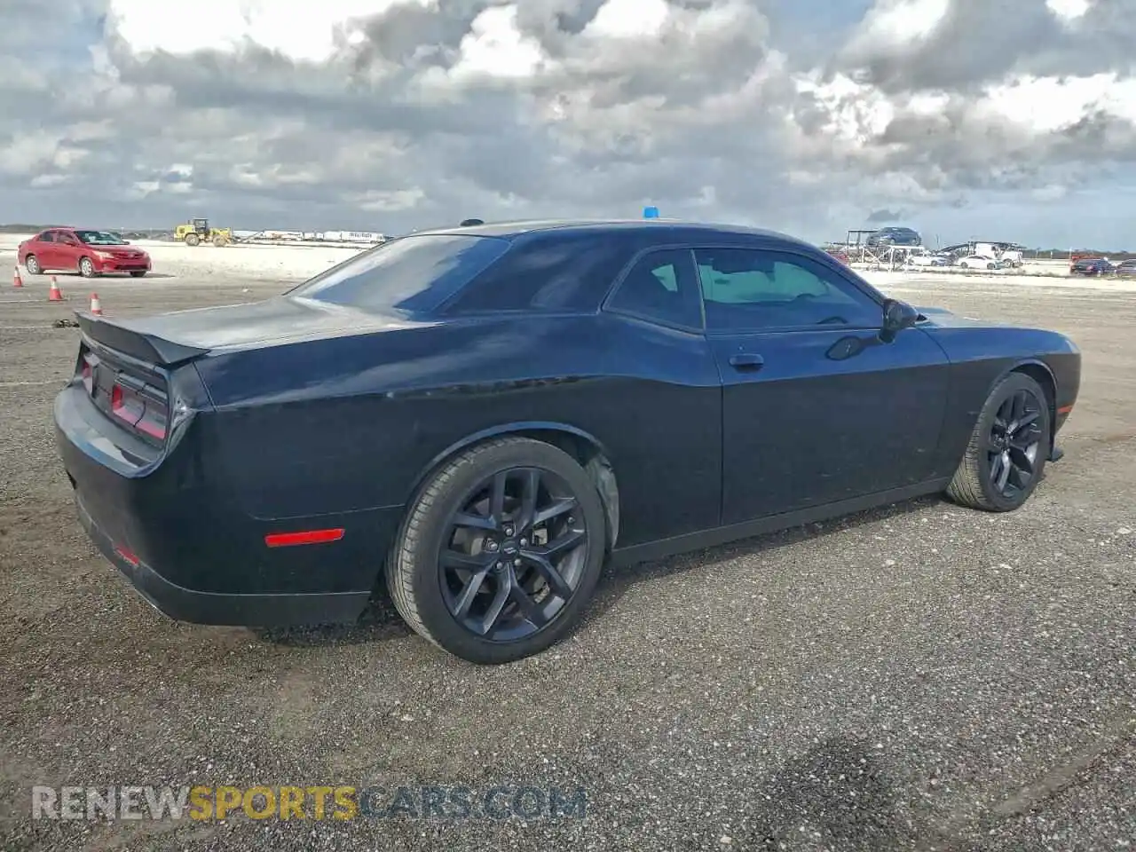 3 Фотография поврежденного автомобиля 2C3CDZJGXNH164879 DODGE CHALLENGER 2022