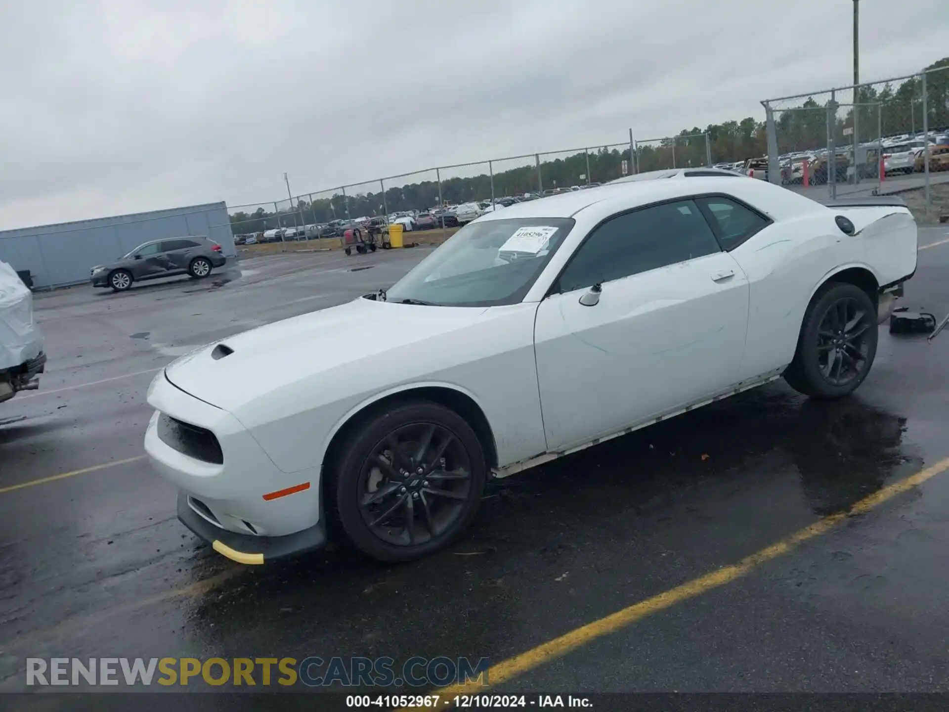 2 Photograph of a damaged car 2C3CDZKG2NH156712 DODGE CHALLENGER 2022
