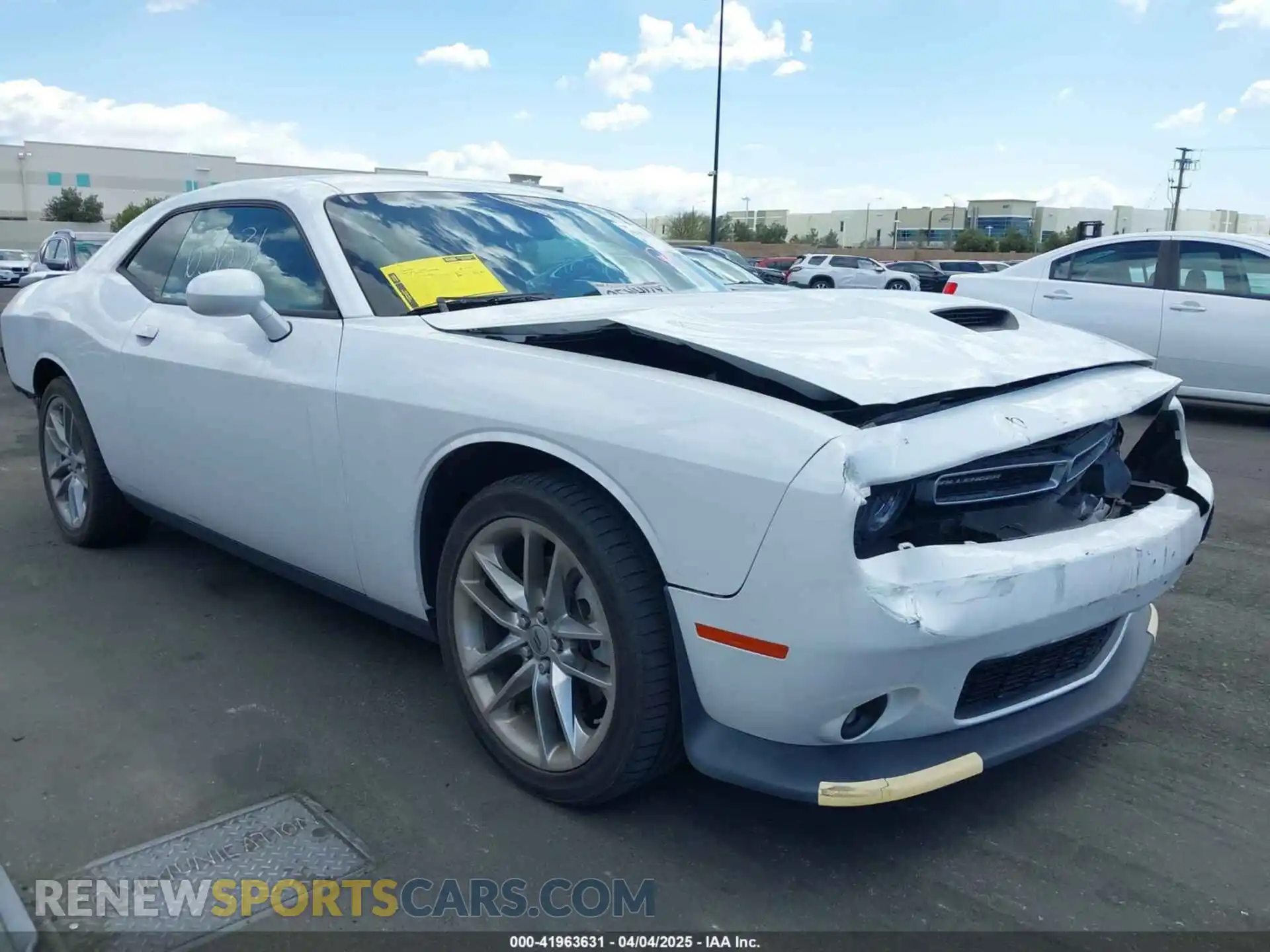 1 Photograph of a damaged car 2C3CDZKG3NH152085 DODGE CHALLENGER 2022