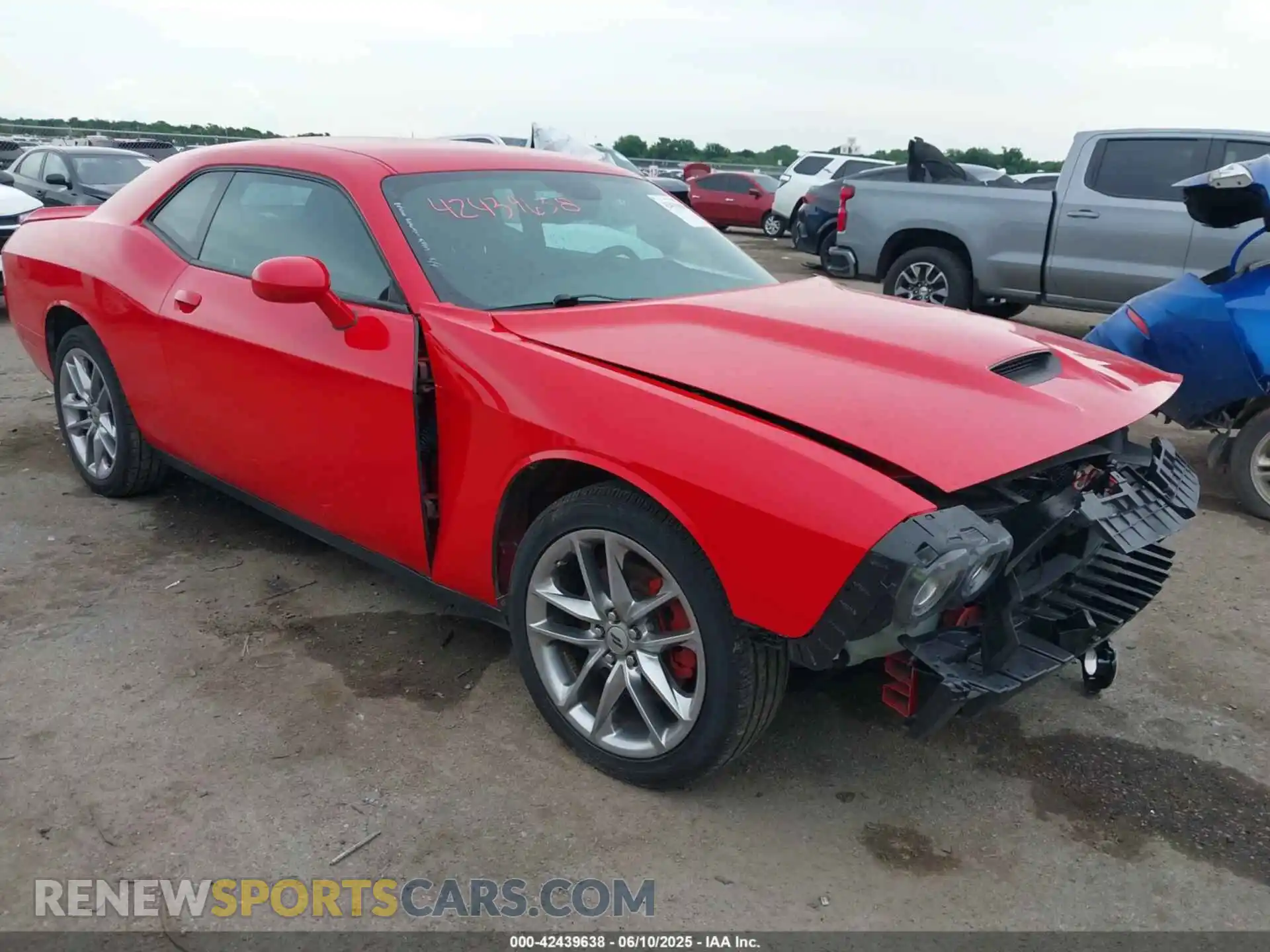 1 Фотография поврежденного автомобиля 2C3CDZKG5NH223738 DODGE CHALLENGER 2022
