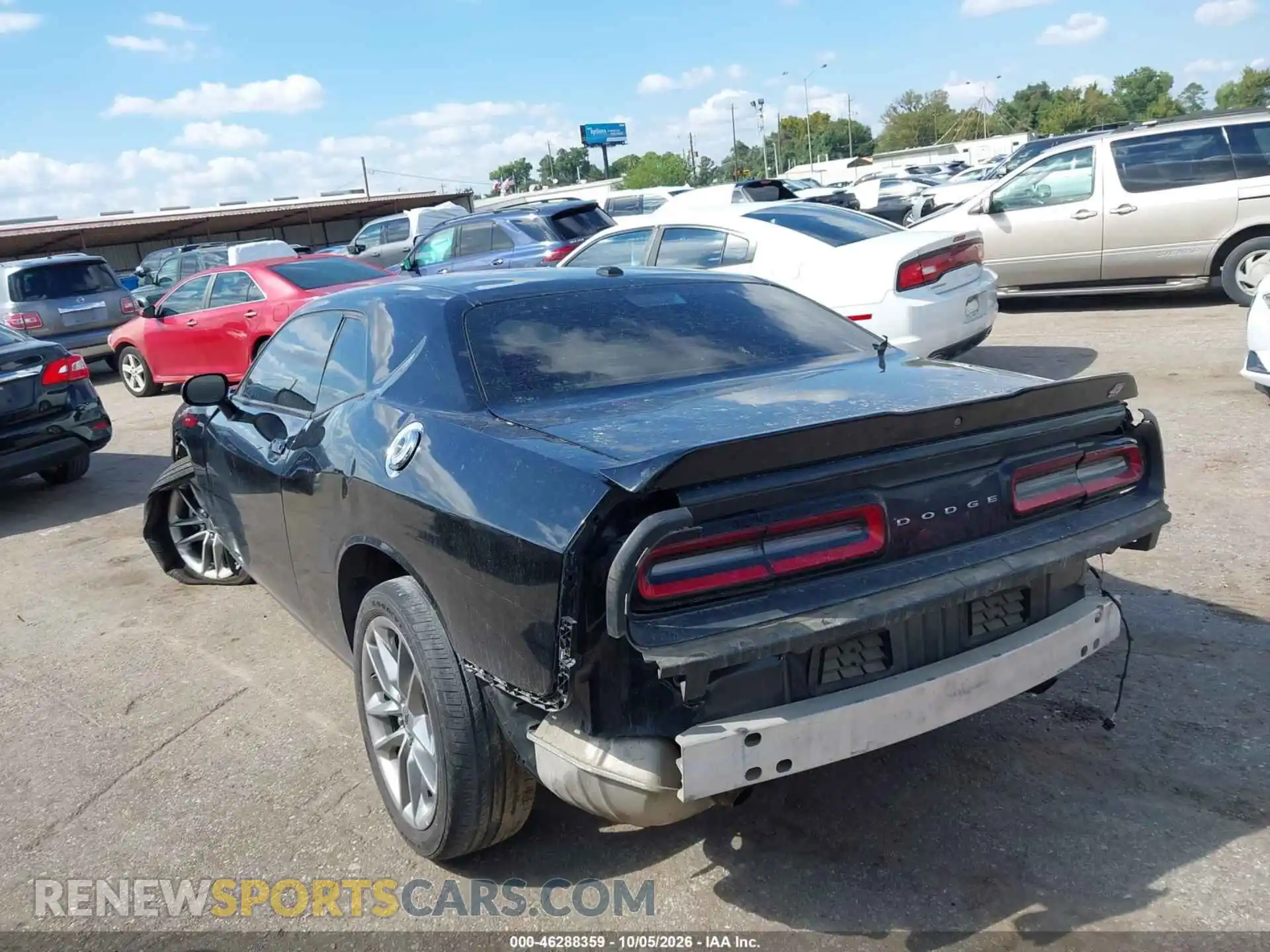 3 Photograph of a damaged car 2C3CDZKG9NH118510 DODGE CHALLENGER 2022