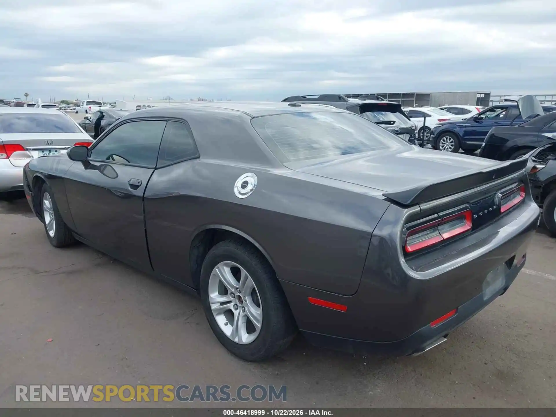 3 fotografías del automóvil dañado 2C3CDZAG4PH525736 DODGE CHALLENGER 2023