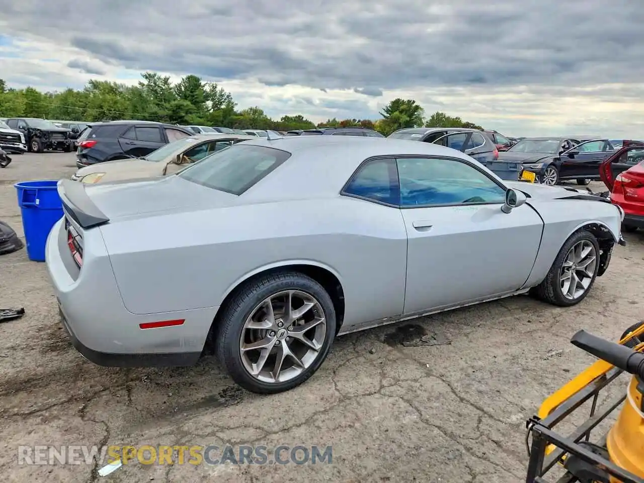 3 Photograph of a damaged car 2C3CDZAG6PH567731 DODGE CHALLENGER 2023