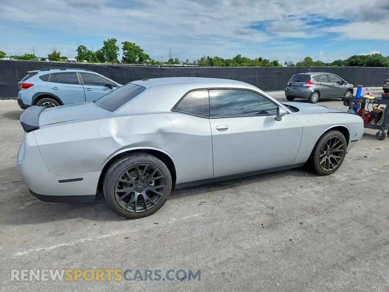 3 fotografías del automóvil dañado 2C3CDZAG9PH553466 DODGE CHALLENGER 2023