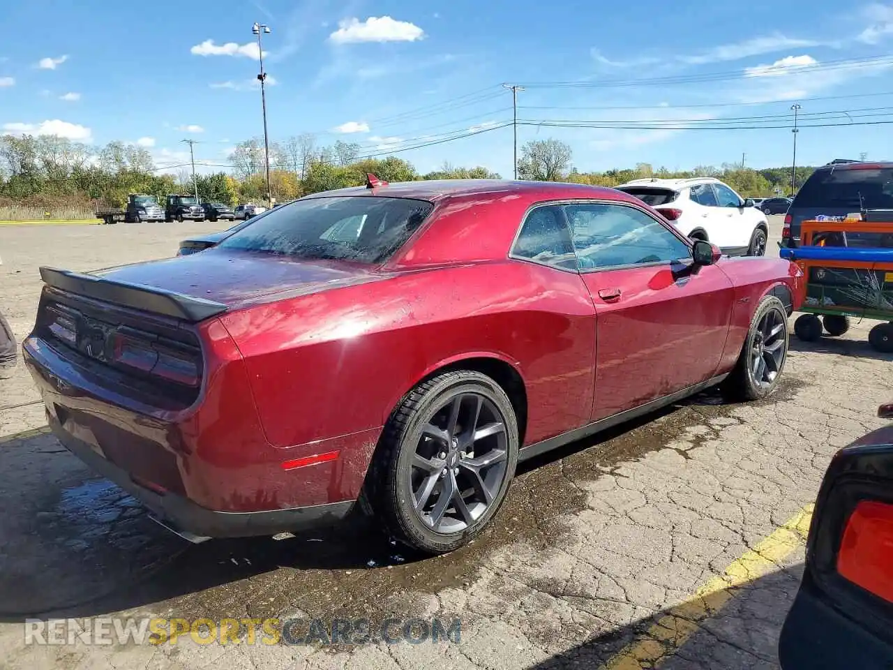 3 Photograph of a damaged car 2C3CDZBT0PH695507 DODGE CHALLENGER 2023